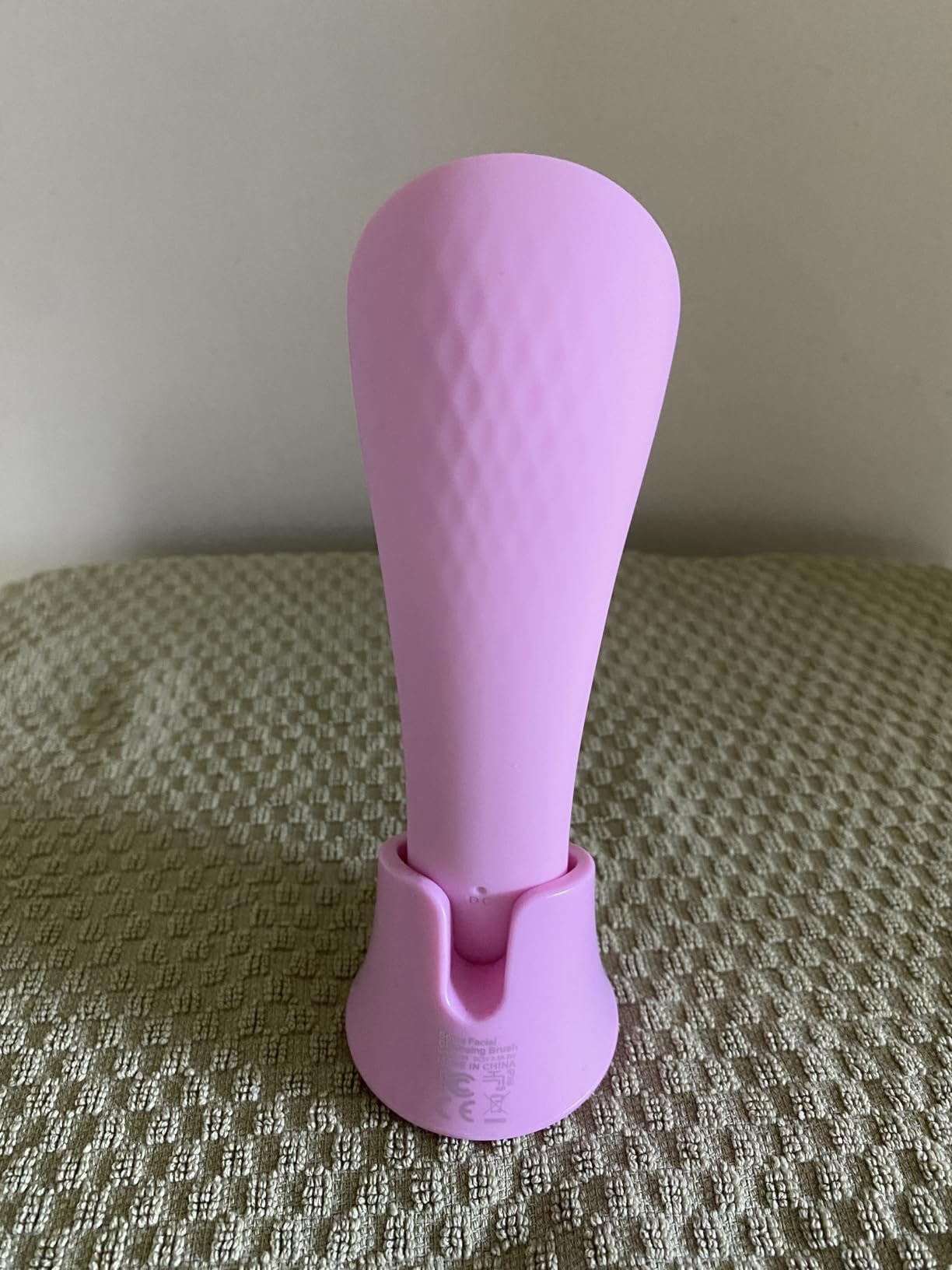 PRITECH Facial Cleansing Brush, Rechargeable Silicone Face Scrubber with Heat Massage End, Vibrating Exfoliator Scrubber for Deep Cleaning, Waterproof Face Brush for Women and Men (Pink) customer photo 2