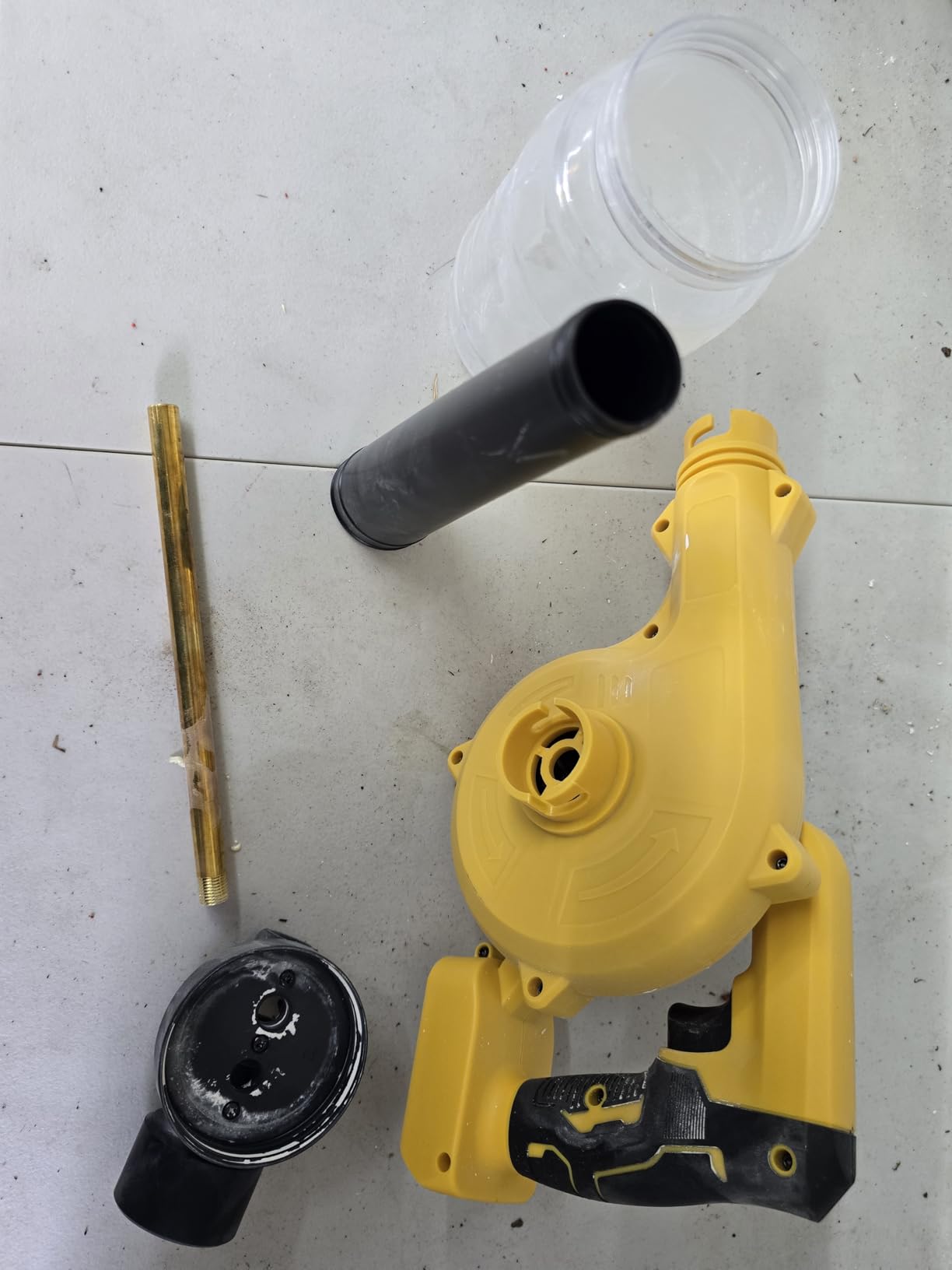 Dinftin Electric Diatomaceous Earth Duster Compatible for DeWalt 20V Battery(Battery Not Included), Garden Dust Applicator with 1L Capacity and 7.5