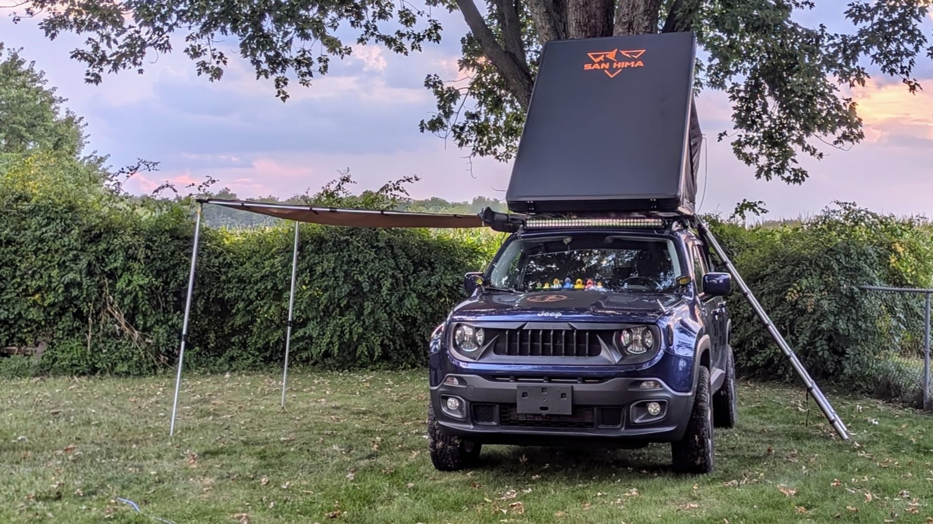 VEVOR Vehicle Awning 6.6'x8.2' Roof Rack Pull-Out Sun Shade UV50+ PU3000mm, Retractable Weatherproof 4x4 Side Awning for SUV Outdoor Camping & Overland (Hardware Included), w/Waterproof Storage Bag customer photo 1