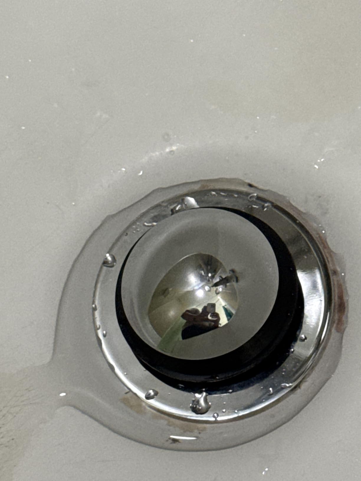 Universal 3 in 1 Bathtub Drain Stopper Bathtub Drain Hair Catcher, Pop-up Tub Stopper with Effective Filter Basket, Anti-Clogging Bathtub Drain Plug Bath Tub Stoppers for 1.45-1.8