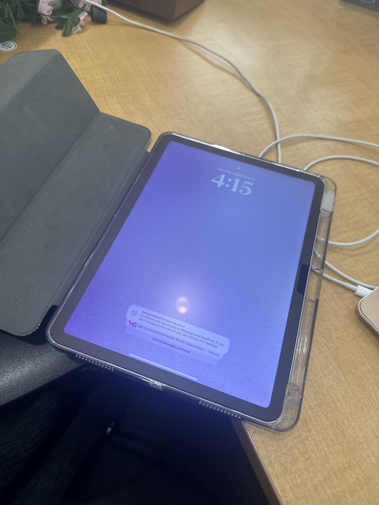 iPad Air 11-inch (M2): Built for Apple Intelligence, Liquid Retina Display, 256GB, 12MP Front/Back Camera, Wi-Fi 6E, Touch ID, All-Day Battery Life - Purple customer photo 1