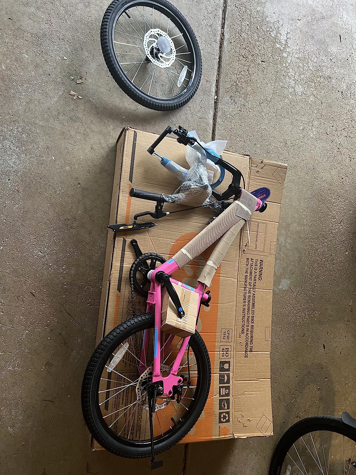 RoyalBaby Kids Mountain Bike Aluminium 20/24 Inch MTB Sports Bicycle, 1-Speed/8-Speed Hardtail Dual Disc Brakes Front Suspension Boys Girls Teens Ages 7+ Years customer photo 2