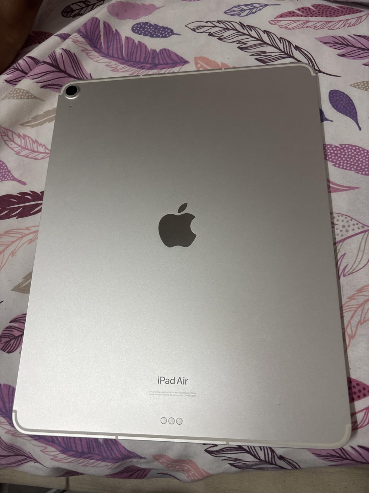 Apple 2024 iPad Air (11-inch, Wi-Fi + Cellular, 256GB) - Space Gray (Renewed) customer photo 2