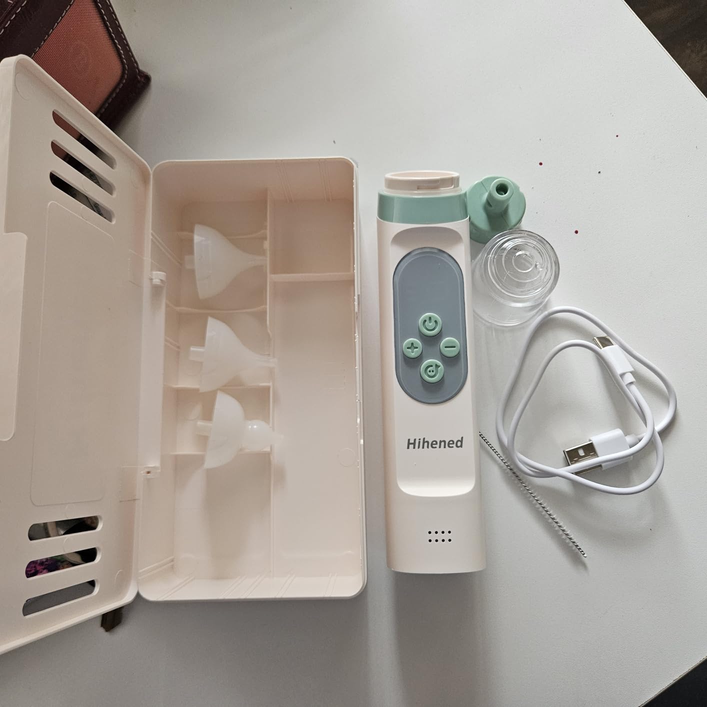 Electric Nasal Aspirator for Baby, Nose Aspirator for Toddlers, Waterproof Baby Nose Sucker, Nose Cleaner with 3 Silicone Tips, Adjustable Suction Level, Music and Light Soothing Function,Green customer photo 1