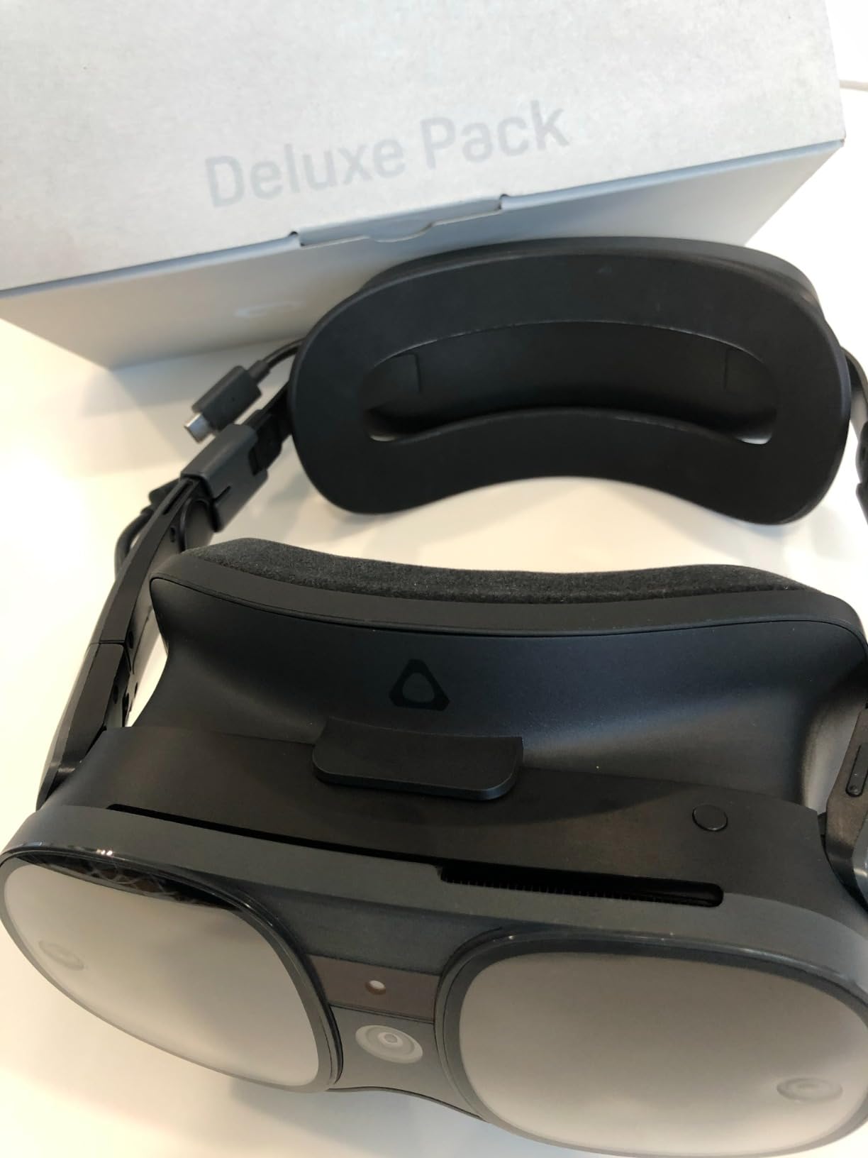 HTC Vive XR Elite with Deluxe Pack - Mixed Reality and PC VR Headset with Controllers customer photo 1