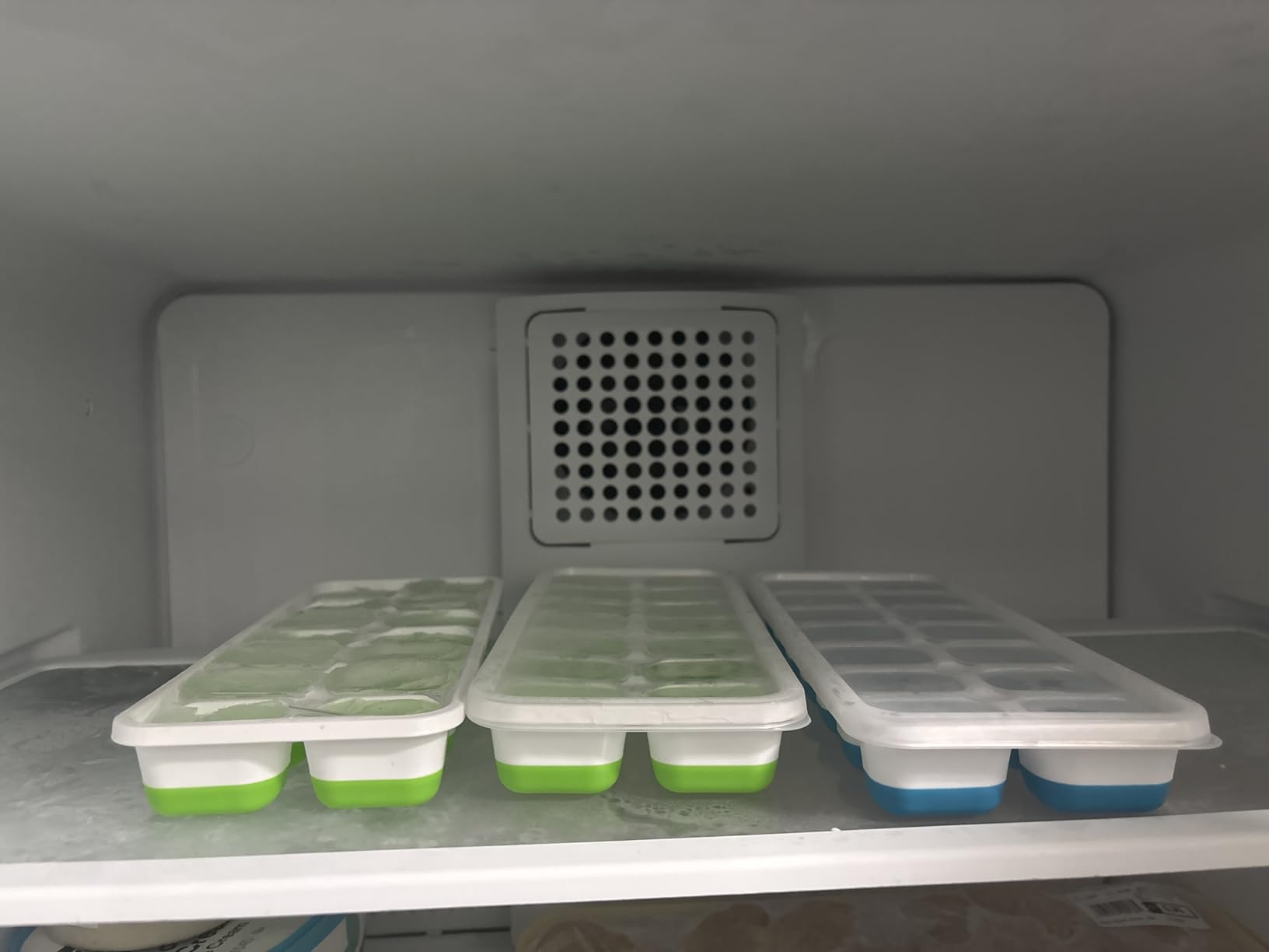 3 Pack Ice Cube Trays with Lids, Flexible Silicone Bottom for Easy Release, Stackable & Space-Saving Ice Molds, 1.2