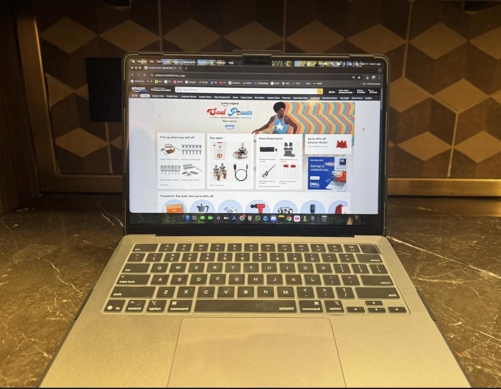 SightPro Magnetic Laptop Privacy Screen 15.6 Inch 16:9 - Patented Removable Laptop Privacy Filter Shield and Protector customer photo 2