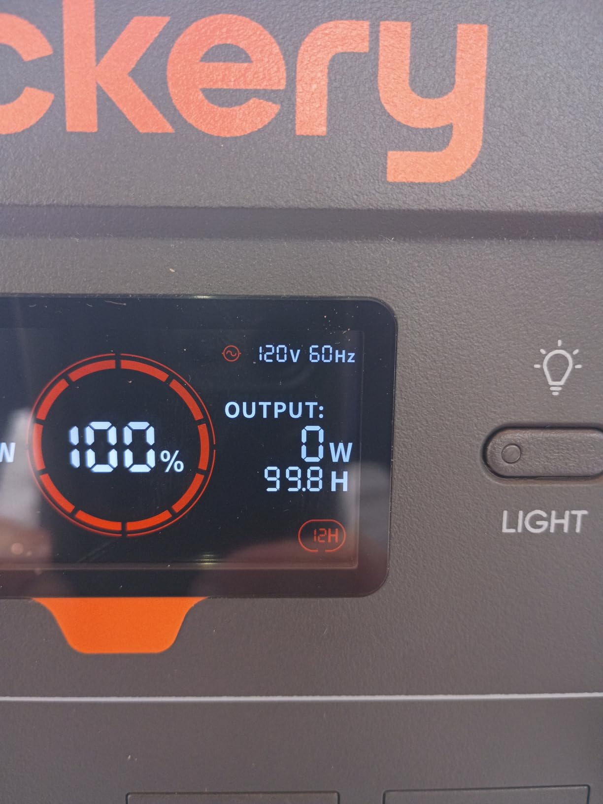 Jackery Explorer 1000 v2 Portable Power Station,1070Wh LiFePO4 Battery,1500W AC/100W USB-C Output, 1 Hr Fast Charge, Solar Generator for Camping,Emergency, RV, Off-Grid Living(Solar Panel Optional) customer photo 2