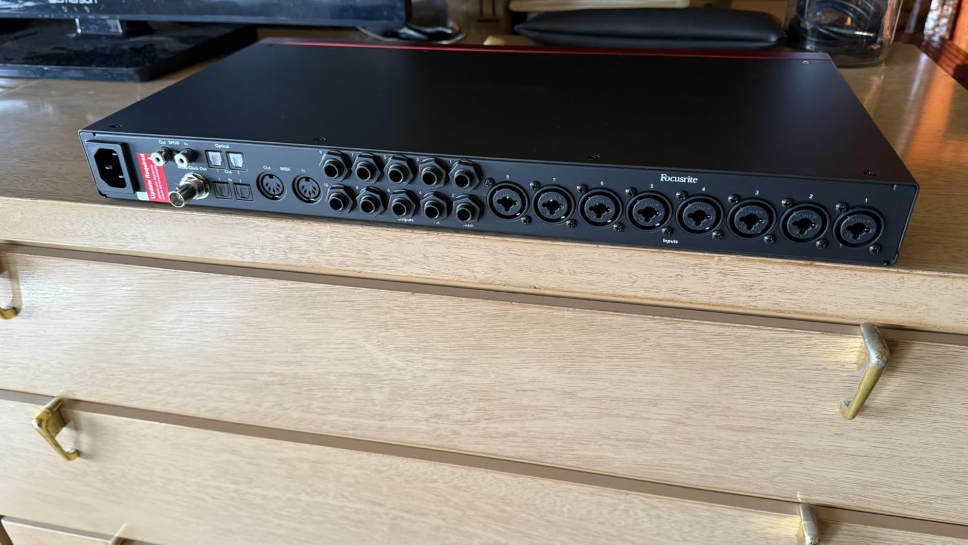 Scarlett 18i20 4th Gen USB Audio Interface, for Multitrack Recording, Music Production and Podcasting - High-Fidelity, Studio Quality Recording, and All the Software You Need to Record customer photo 1