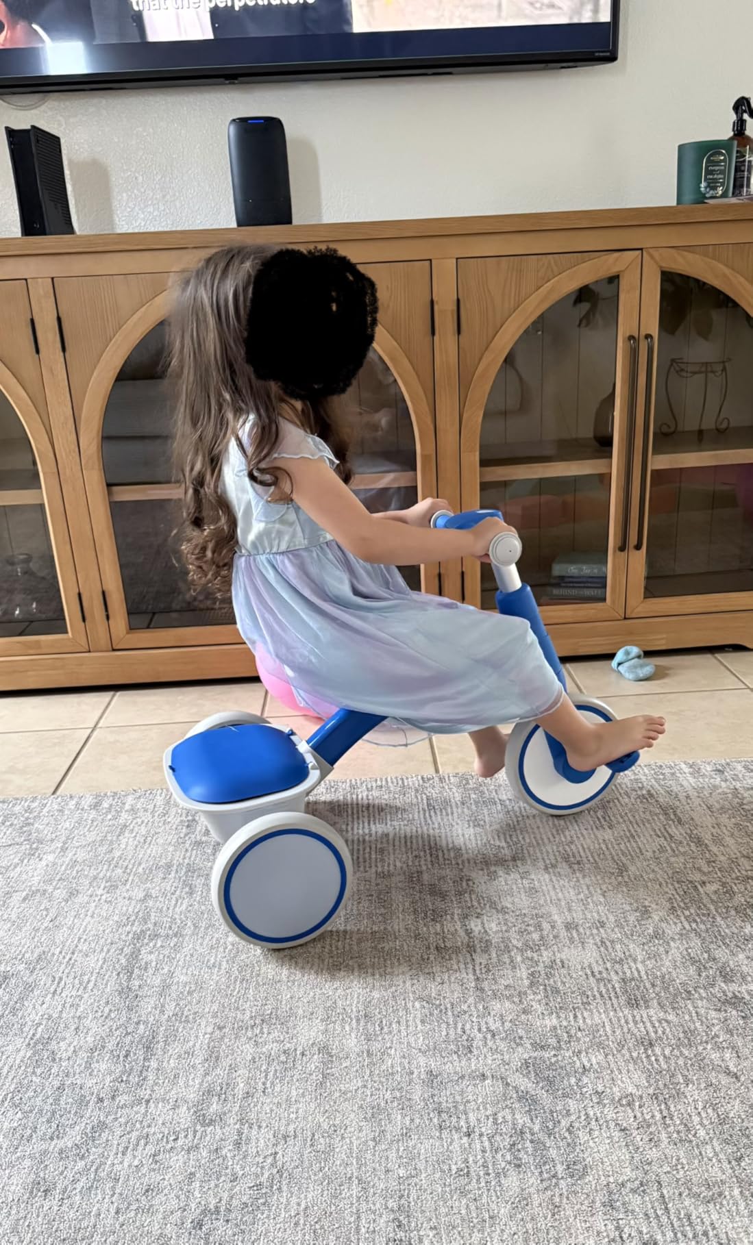 SEREED Colorful Lighting Toddler Tricycle for 2-5 Years Old Girls, Adjustable Seat&Handlebar Trike, Removable Basket, Birthday Gift Idea for Kids Ages 2+ (Pink) customer photo 2