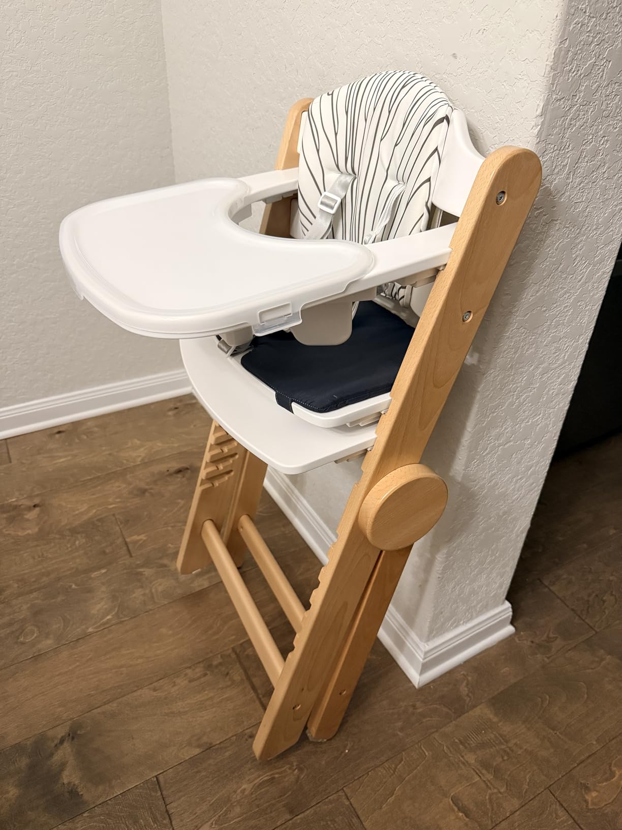 Ezebaby Foldable Wooden High Chair, No-Tools Adjustable Baby High Chair for Toddlers to Adult, Space-Saving Space Highchairs with Double Tray & Washable Cushion (Modern White) customer photo 1