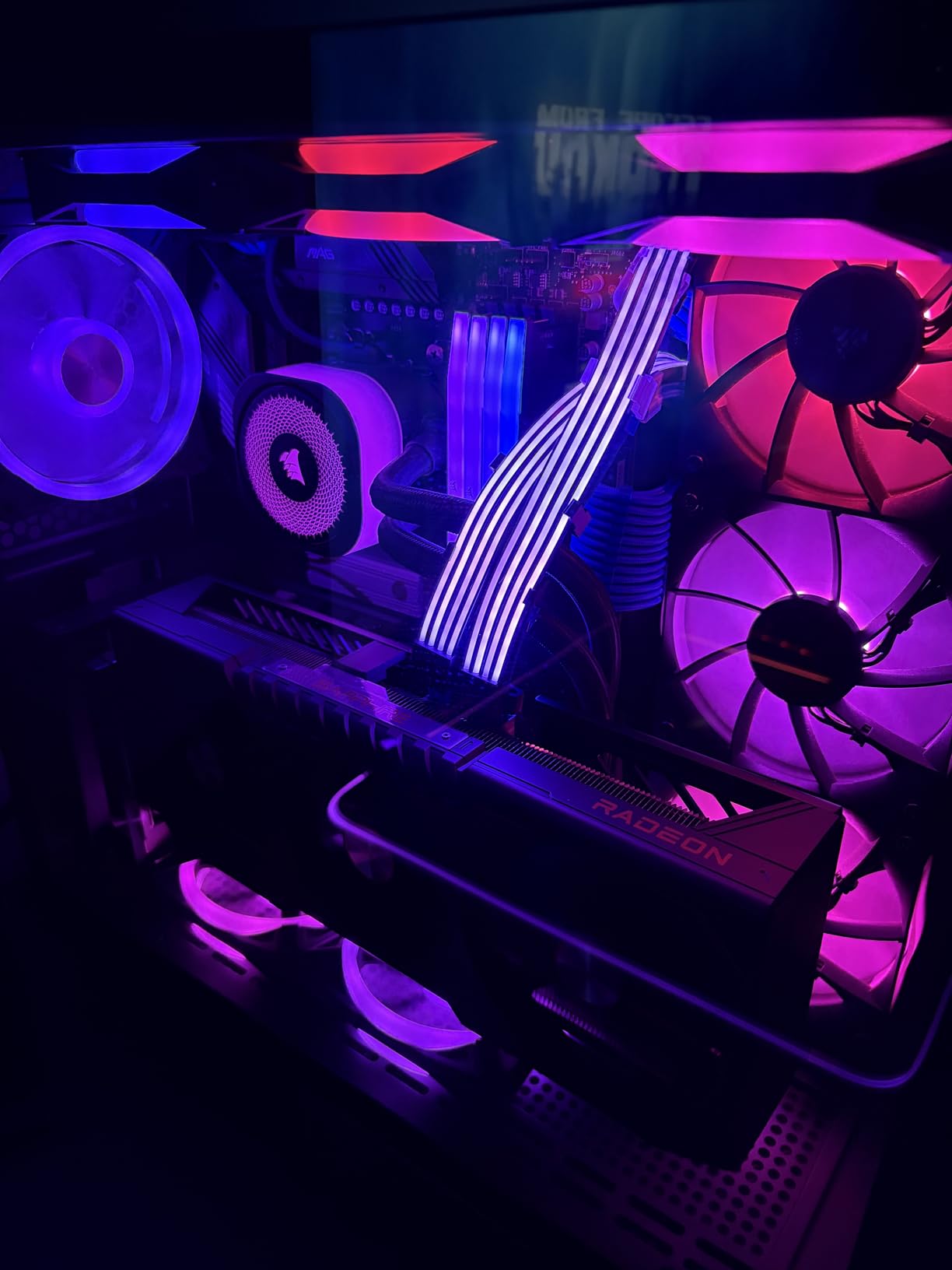 iCUE ARGB PSU Cable Strips - 2X 200mm LED Strips - 100 RGB LEDs Per Strip - Fits Any PSU Cable - Motherboard 5V ARGB Control - Black customer photo 1