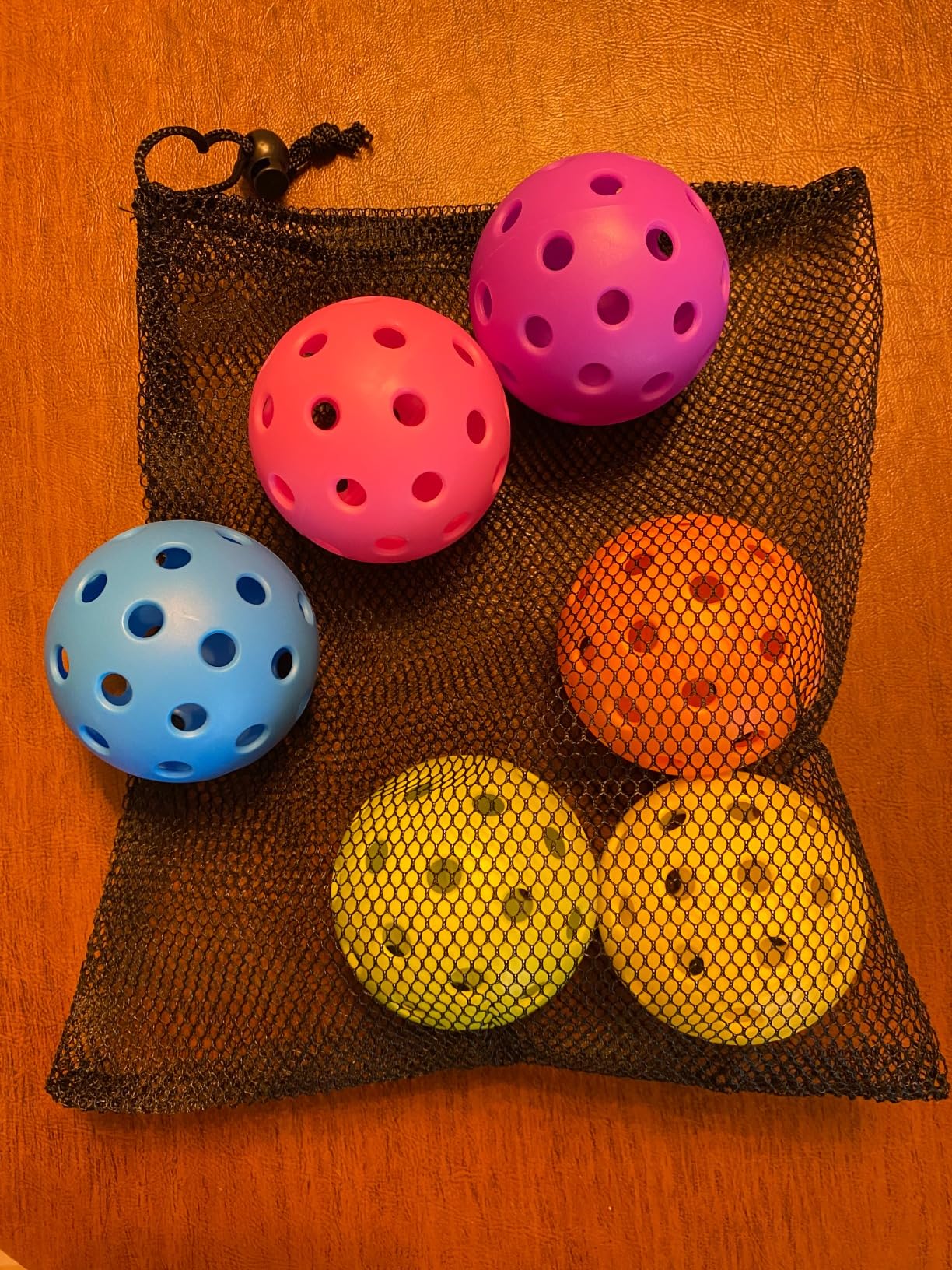 FASIUCHOI 6 Pack Pickle Ball with 40 Holes, Pickleballs High Durability, Outdoor Pickleball Balls with Mesh Bag, Colorful Pickle Balls with Superb Visibility, Consistent Bounce and Stable Flight customer photo 2