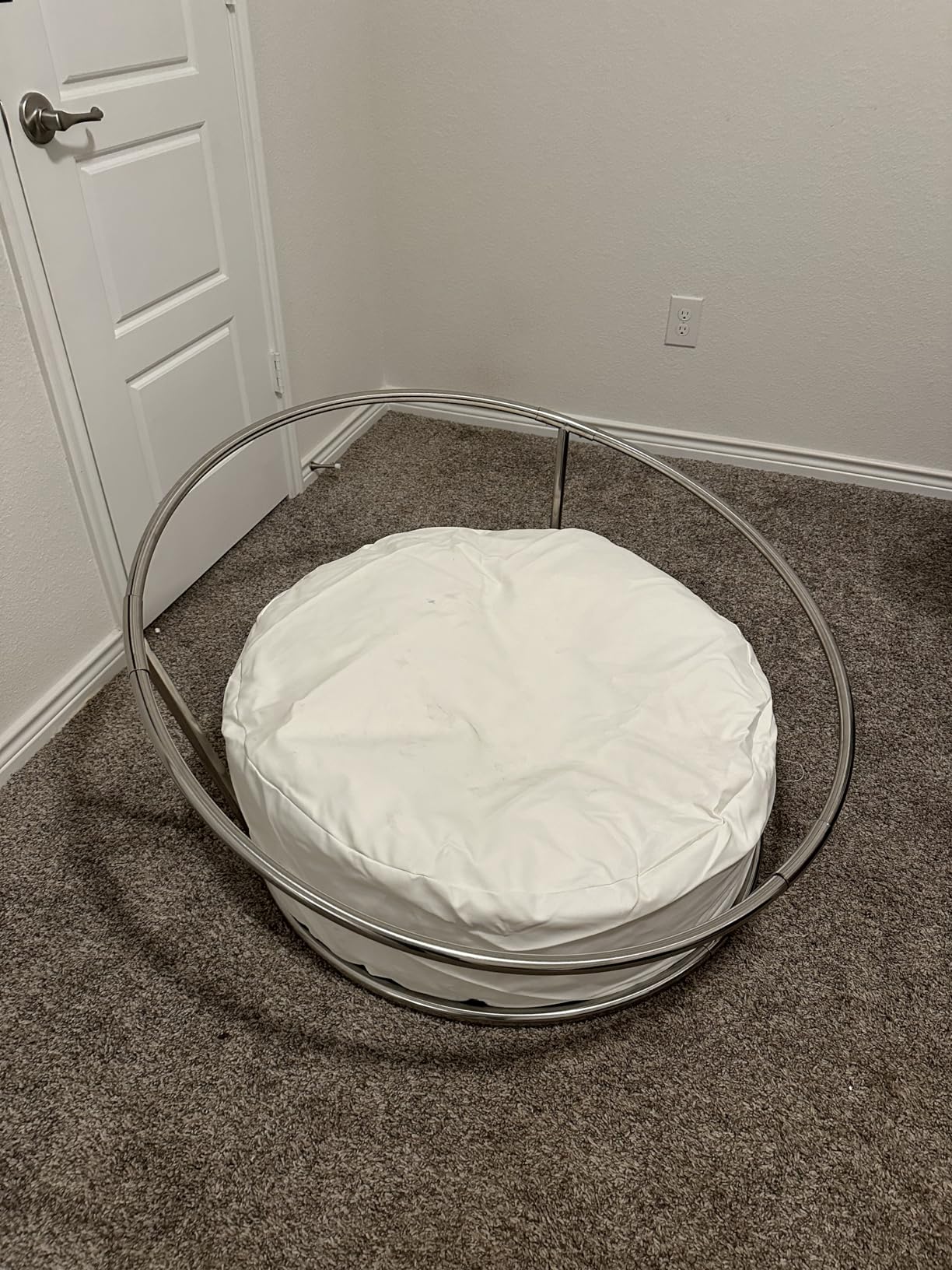 Newborn Photography Props Newborn Posing Table with Beanbag(Unfilled),6 Clips Baby Photoshoot Stand Infant Backdrop Support Stand for Travelling Newborn Photographers/Starter Photo Studio Accessories customer photo 2