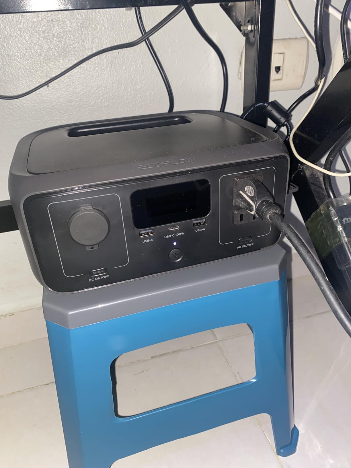 EcoFlow Portable Power Station RIVER 3, 245Wh LiFePO4 Battery Power Station, 1Hr Fast Charging, 300W/X-Boost 600W Solar Generator for Outdoor/Camping/RVs/Home Use customer photo 1