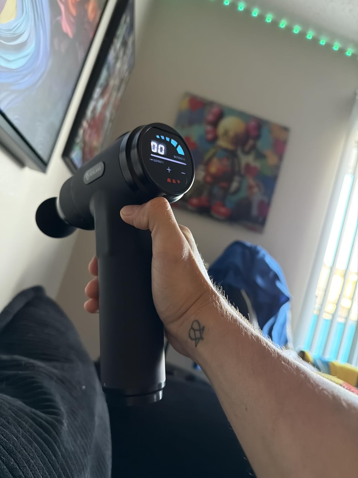 AERLANG Massage Gun with Heat Deep Tissue Back Massager Neck Massager for Pain Relief, Muscle Percussion Massage Gun with 7 Heads customer photo 1