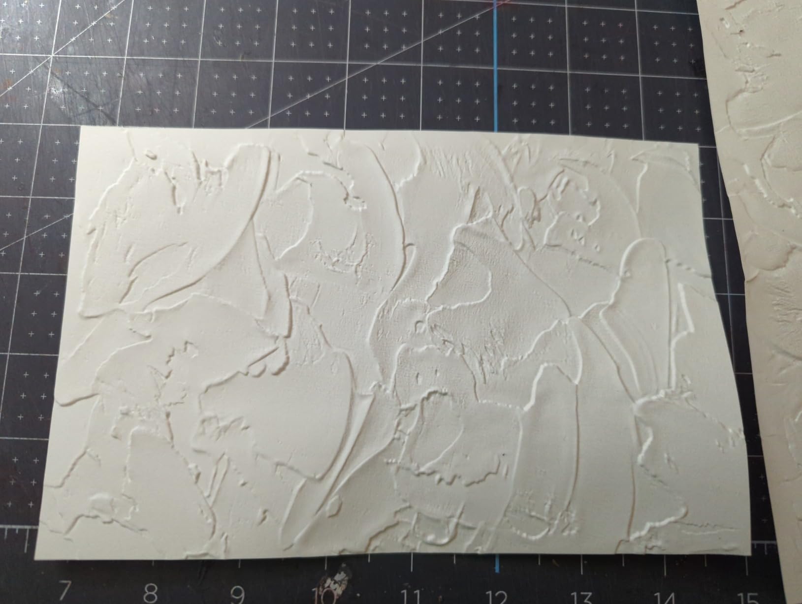 Spellbinders E3D-103 Plaster 3D Embossing Folder from Simon's Birthday Bash Collection by Simon Hurley customer photo 2