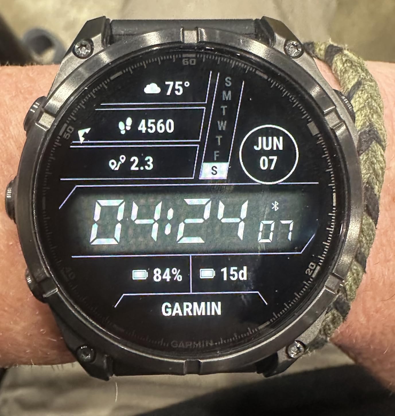 Garmin fēnix® 8 - 47mm, AMOLED, Premium Multisport GPS Smartwatch, Long-Lasting Battery Life, Dive-Rated, Built-in LED Flashlight, Slate Gray with Black Band customer photo 2