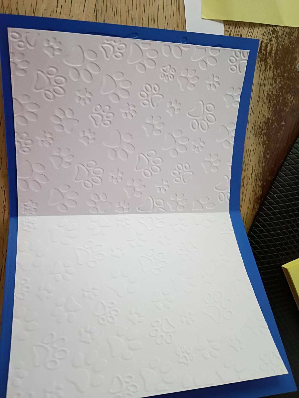 Dog Paw Print Background Plastic Embossing Folders for Card Making Pet Cat Paw Print Background Scrapbooking Plastic Template Photo Album Card Paper Handmade DIY Craft Decoration Template Molds customer photo 1