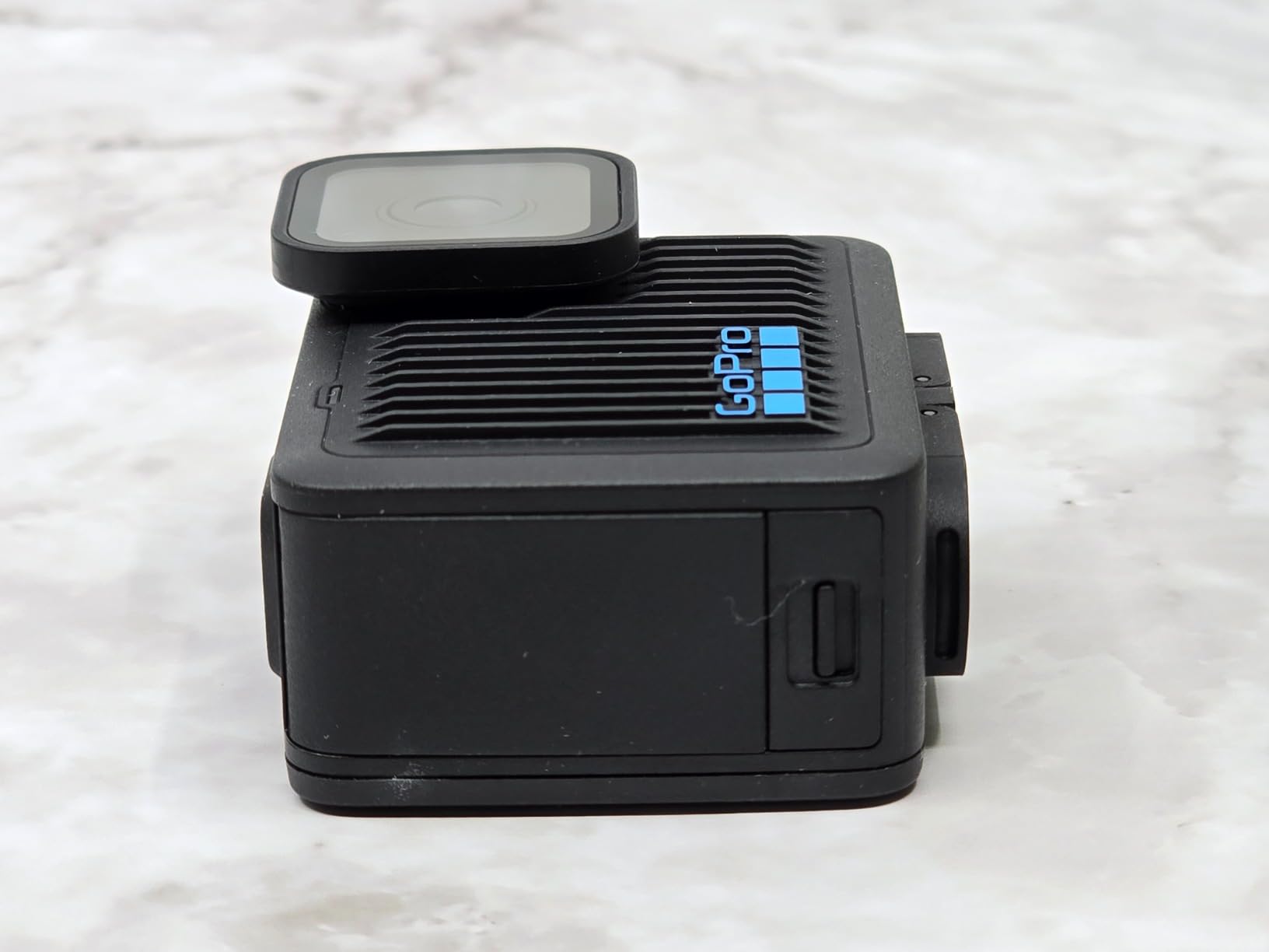 Hero - Compact Waterproof Action Camera with 4K Ultra HD Video, 12MP Photo, Touch Screen customer photo 2