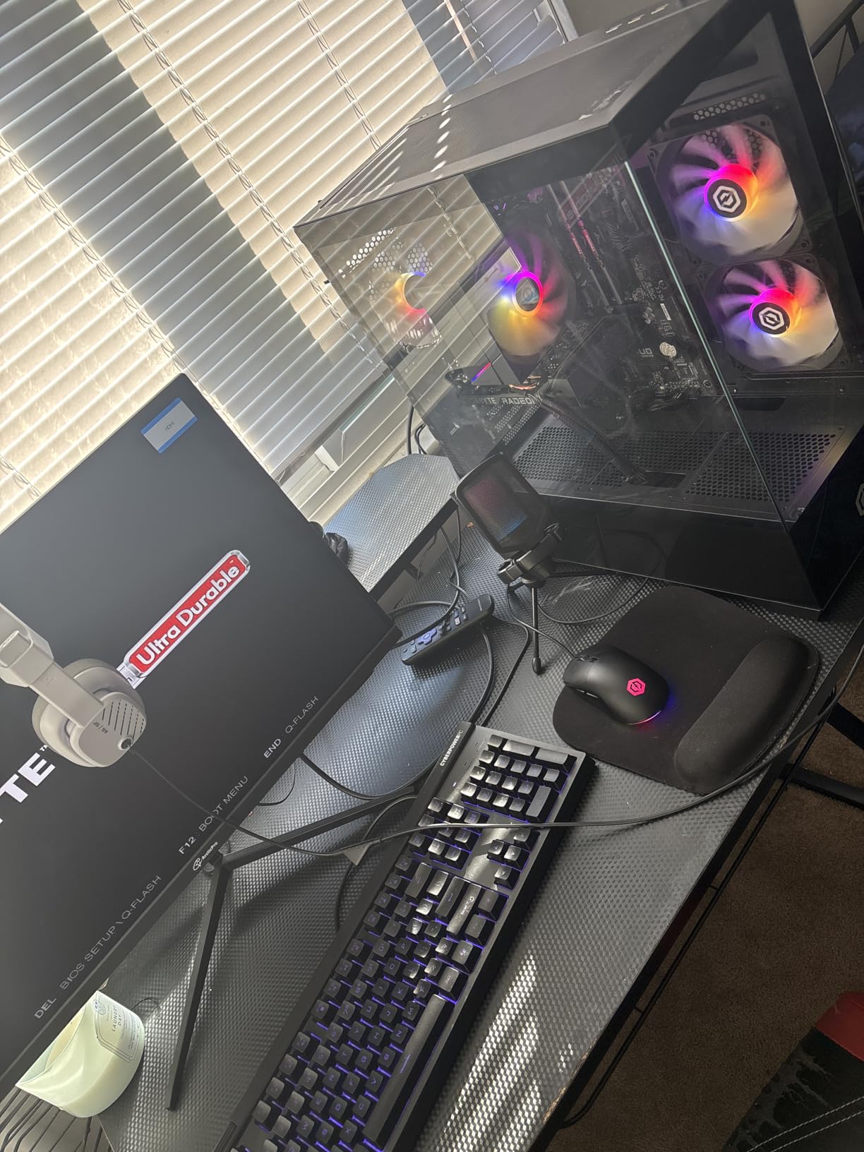 CYBERPOWERPC Gamer Master Gaming PC, AMD Ryzen 5 5500 3.6GHz, Radeon RX 6400 4GB, 16GB DDR4, 500GB PCIe Gen4 SSD, WiFi Ready & Windows 11 Home (GMA3100A) customer photo 2