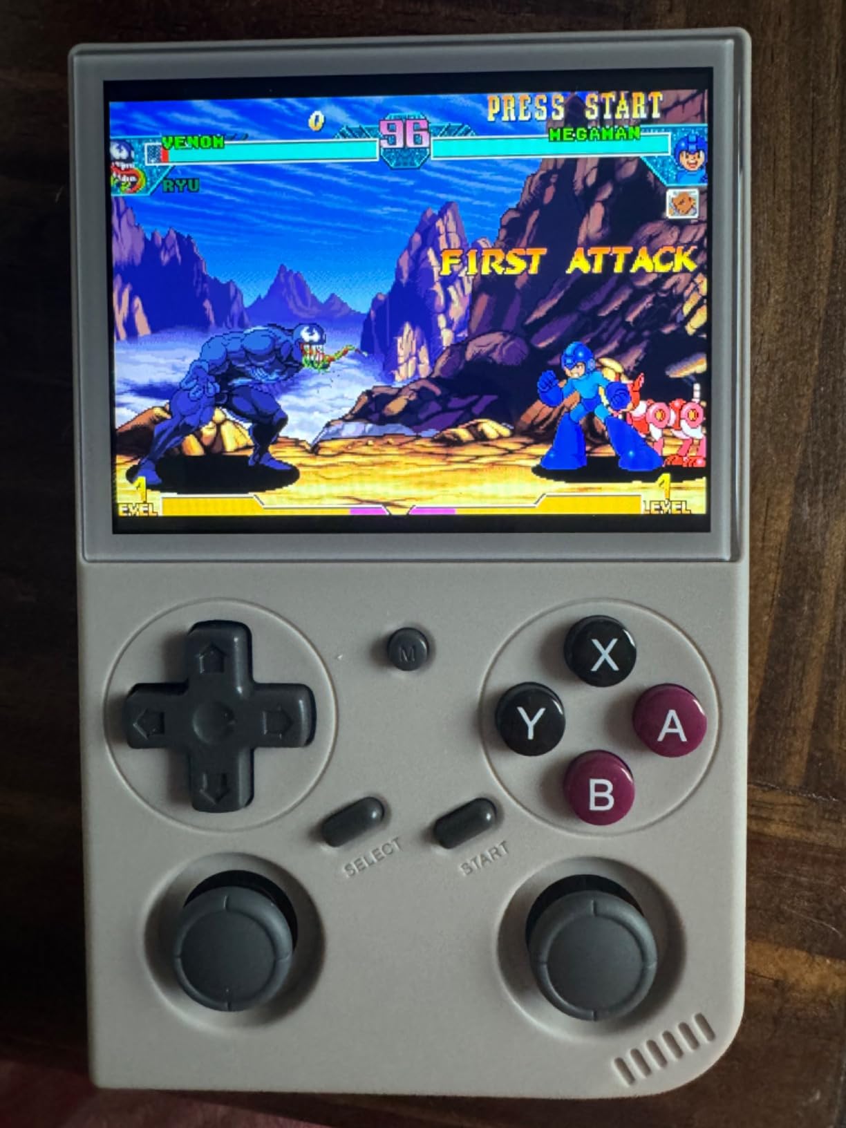 Anbernic RG40XX V Retro Handheld Game Console, RG40XXV 4.0 Inch IPS Screen Linux System Built-in 64G TF Card 5528 Games Support TV Output 5G WiFi Bluetooth 4.2 (Blue) customer photo 2