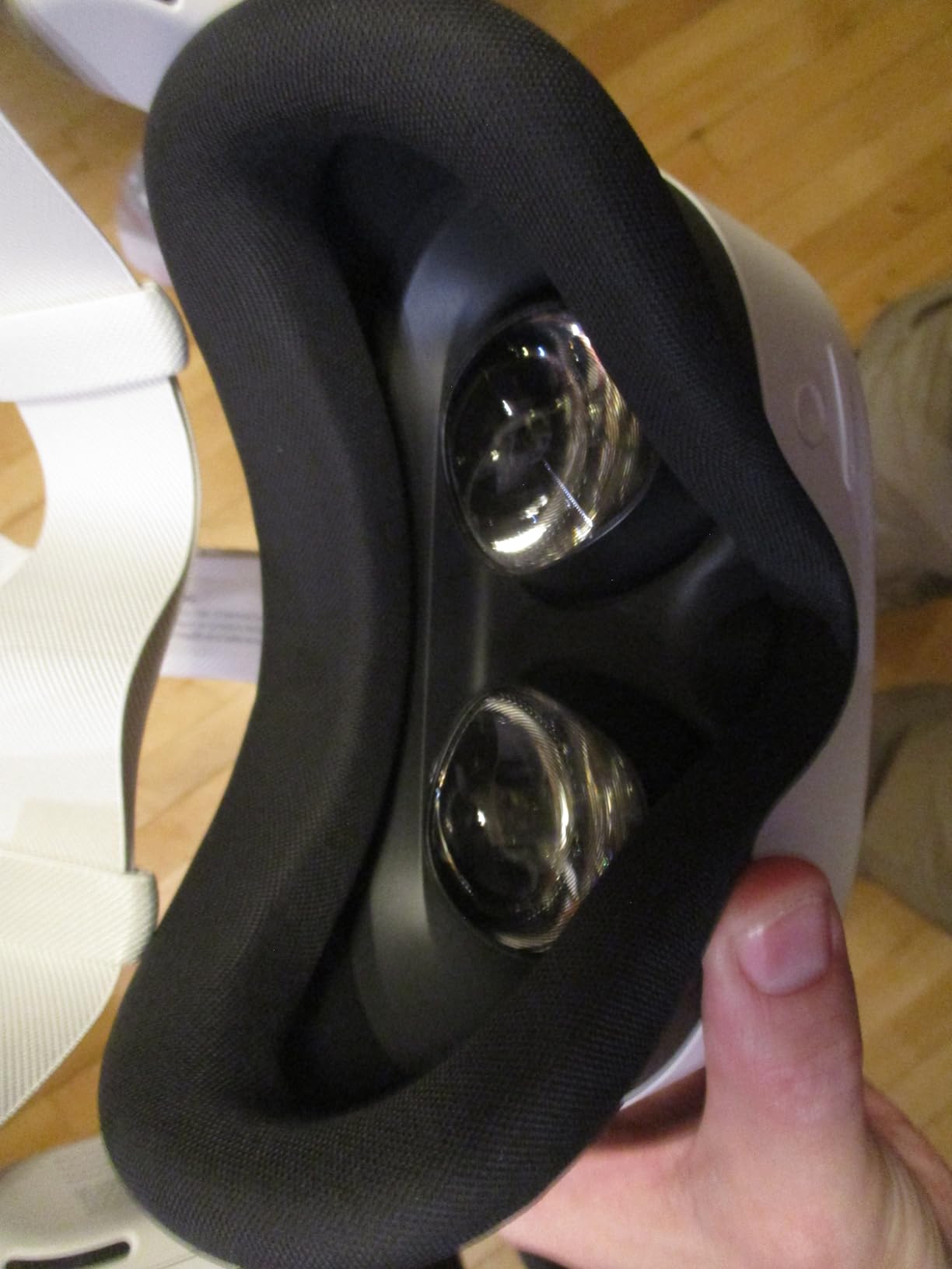 Meta Quest 3S 256GB | VR Headset customer photo 2