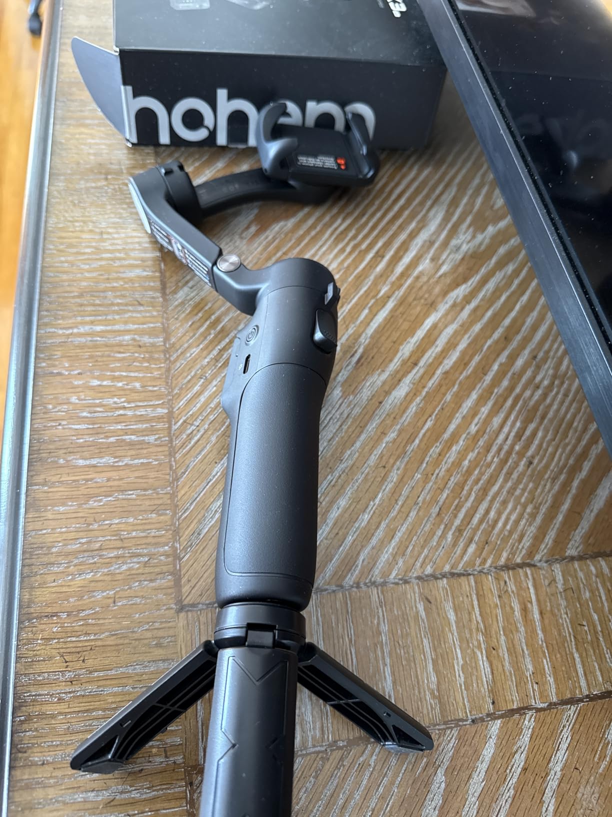 hohem iSteady X3 SE Gimbal Stabilizer for iPhone, Phone Stabilizer with Detachable Remote Control, Portable Foldable 3-Axis Phone Gimbal for Android & iPhone 16 15 14 13 12 11 Pro Max, Ideal for Travel Vlogging customer photo 2