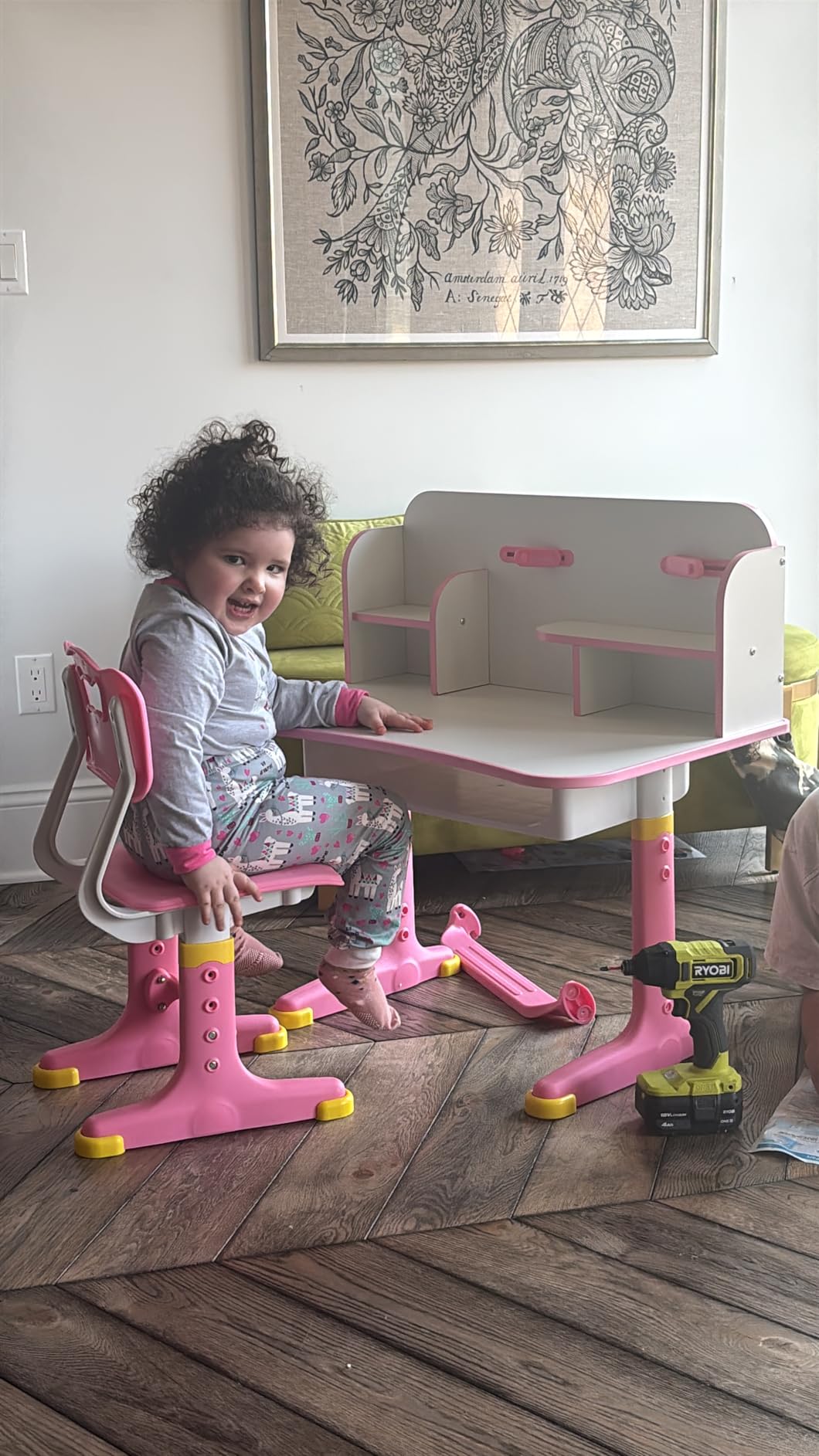 Kids Desk and Chair Set, Height Adjustable Child's School Study Writing Tables, Kids Desk with Bookstand and Storage Drawer, Widened Desktop with Desktop for Boys and Girls customer photo 2