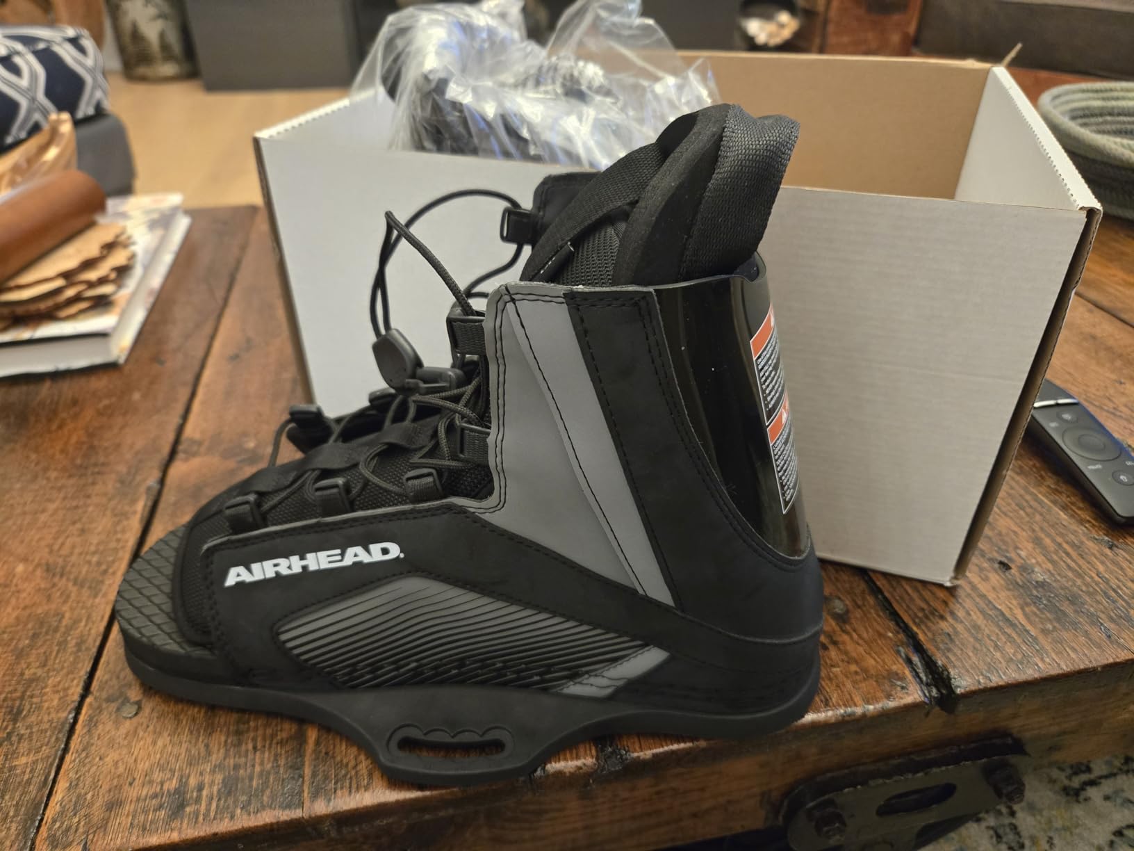 Airhead Venom II Wakeboard Binding, Multiple Sizes, Open Toe Design, Multiple Binding Angles customer photo 1