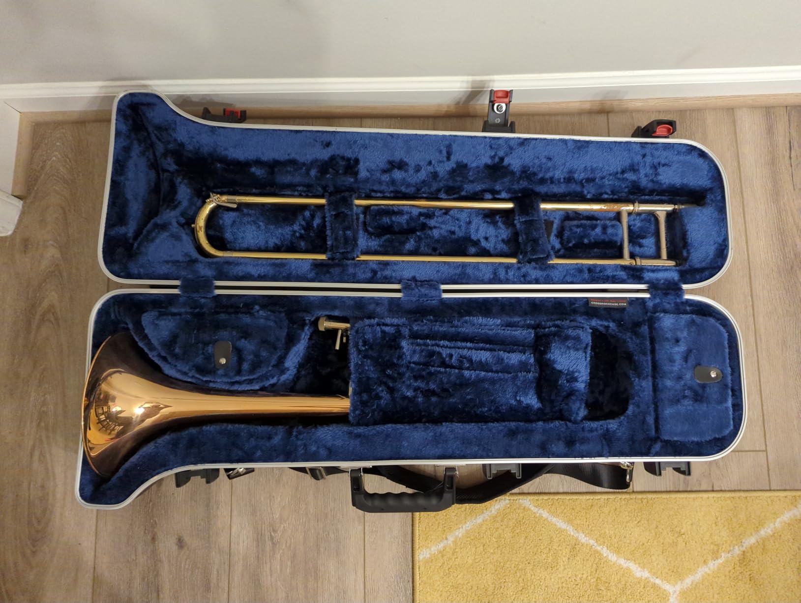 Crossrock Tenor Trombone Case | ABS Molded Hardshell with TSA Lock, Accessory Compartment, and Detachable Strap-Mint Blue (CRA862TBMB) customer photo 1