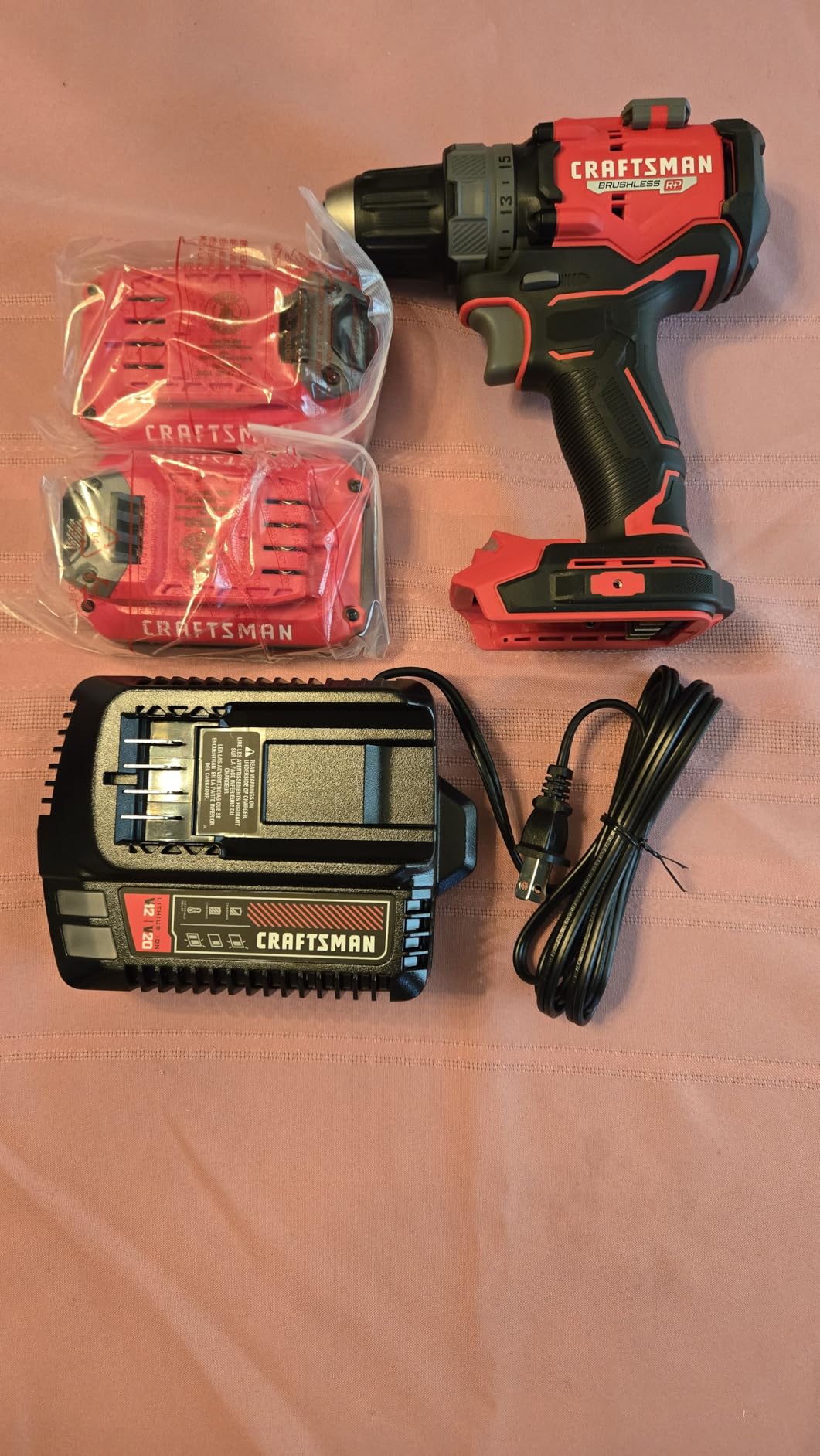 CRAFTSMAN V20 1/2 Inch Drill/Driver Kit with 2 Batteries and Charger (CMCD725D2) customer photo 2
