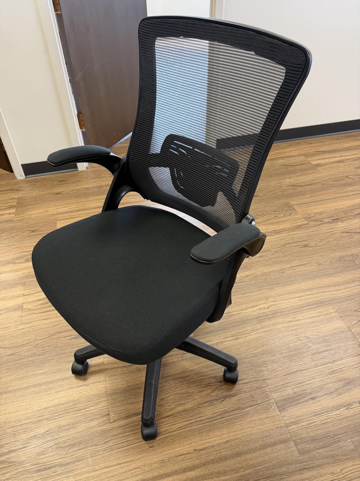 NEO Chair Office Desk Gaming Chair Computer High Back Mesh Seat with Rolling Wheels Ergonomic Adjustable Comfy Flip-up Armrests Lumbar Support Height for Home customer photo 2