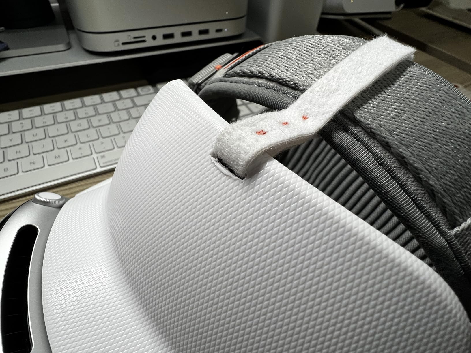 Macally Apple Vision Pro Head Strap - Comfortable for Long Use - Fits in Carry Case - Pressure Relief Apple Vision Pro Accessories customer photo 2