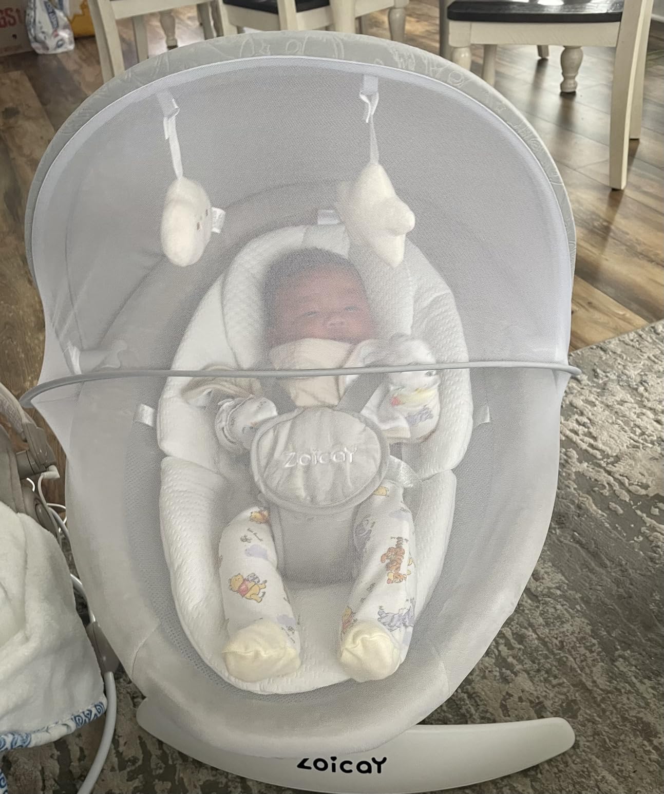 3-in-1 Baby Swing for Infants with Motion Detection, Infant Swing with 5 Speeds & 3 Swing Modes, 12 Lullabies, Electric Swing for Baby, Up to 25 lbs, White customer photo 1