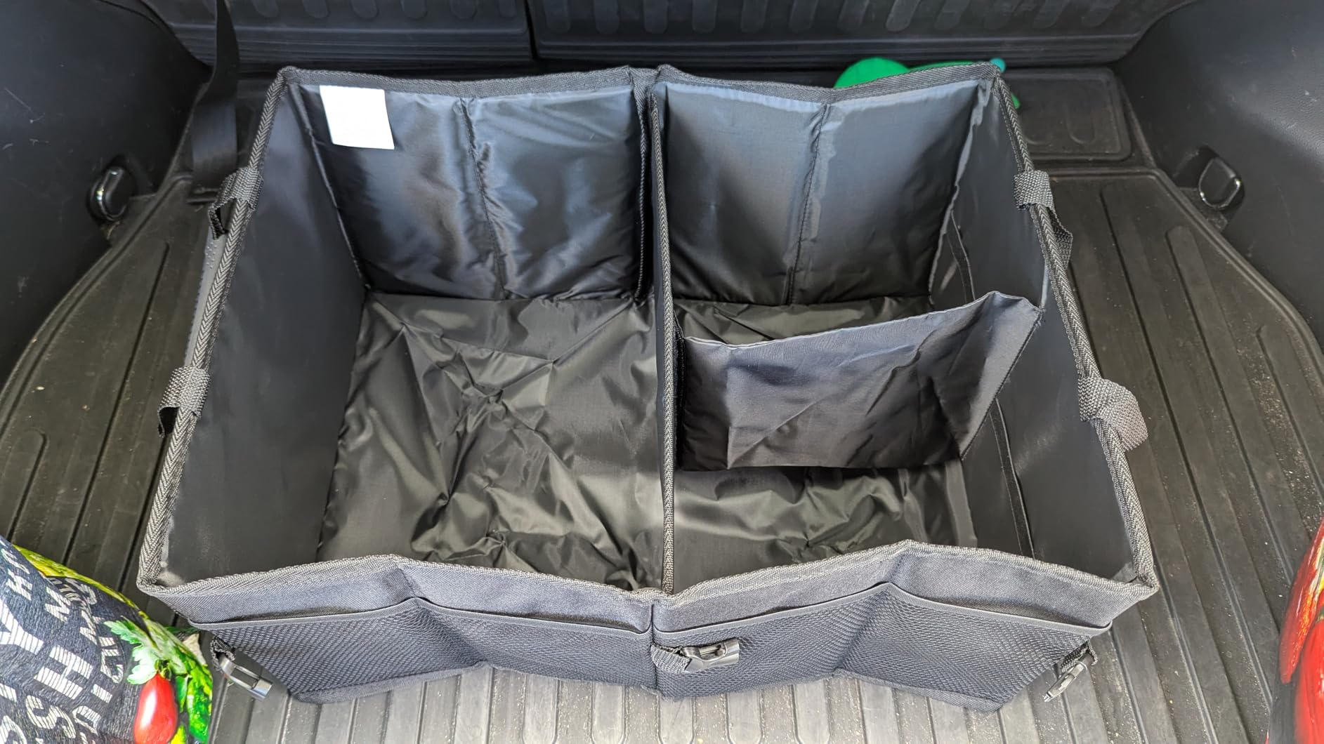 Amazon Basics Trunk Organizer for Car, MultiCompartment Car Storage, Foldable, 13.5 Gallon, Black customer photo 1