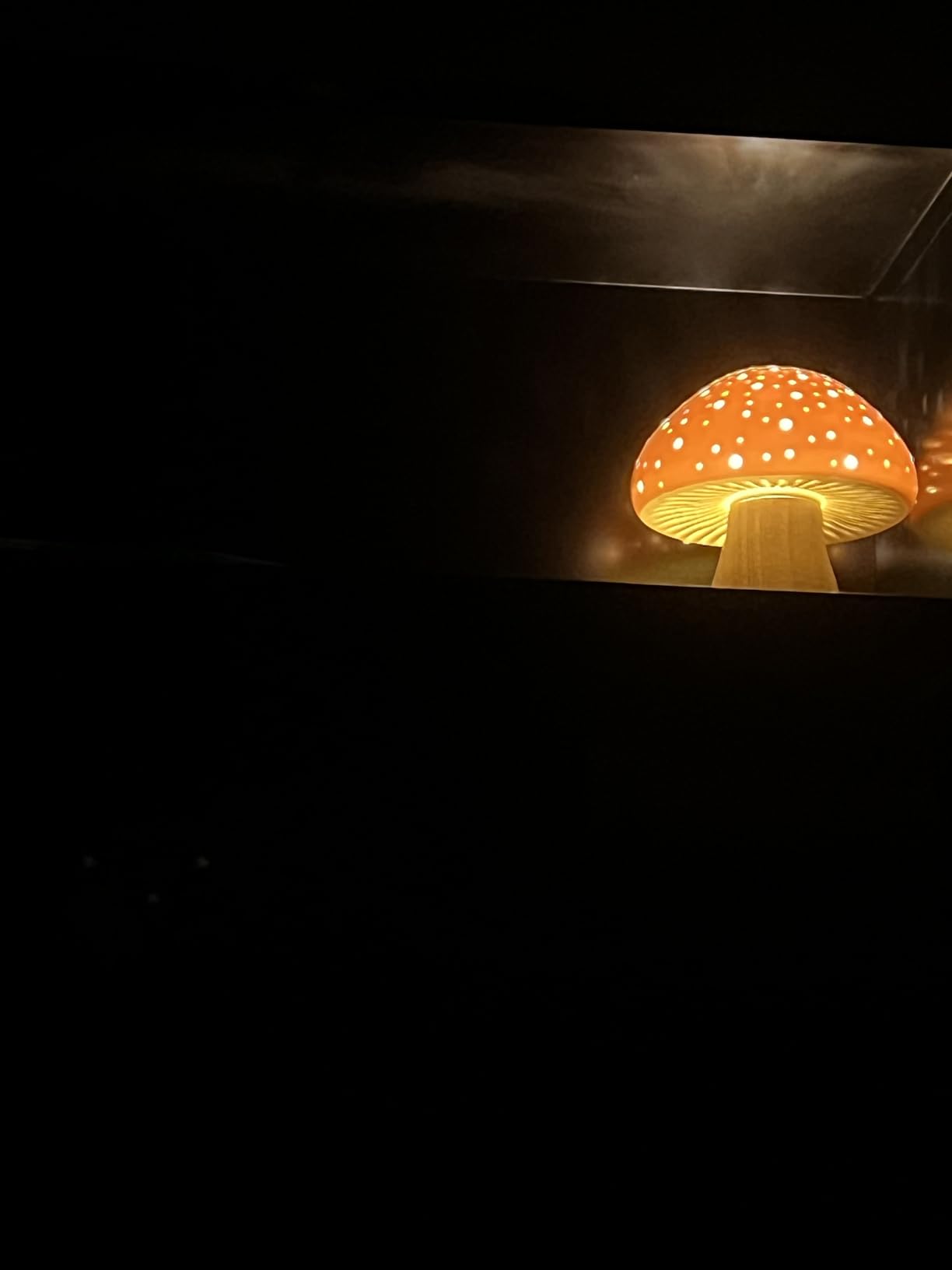 BOHON Mushroom Lamp, Ceramic Bedside Table Lamp for Bedroom Nightstand, Retro Vintage Orange Night Light, Small Aesthetic Lamp for Living Room Desk Home Decor, LED Bulb Included, Orange customer photo 1