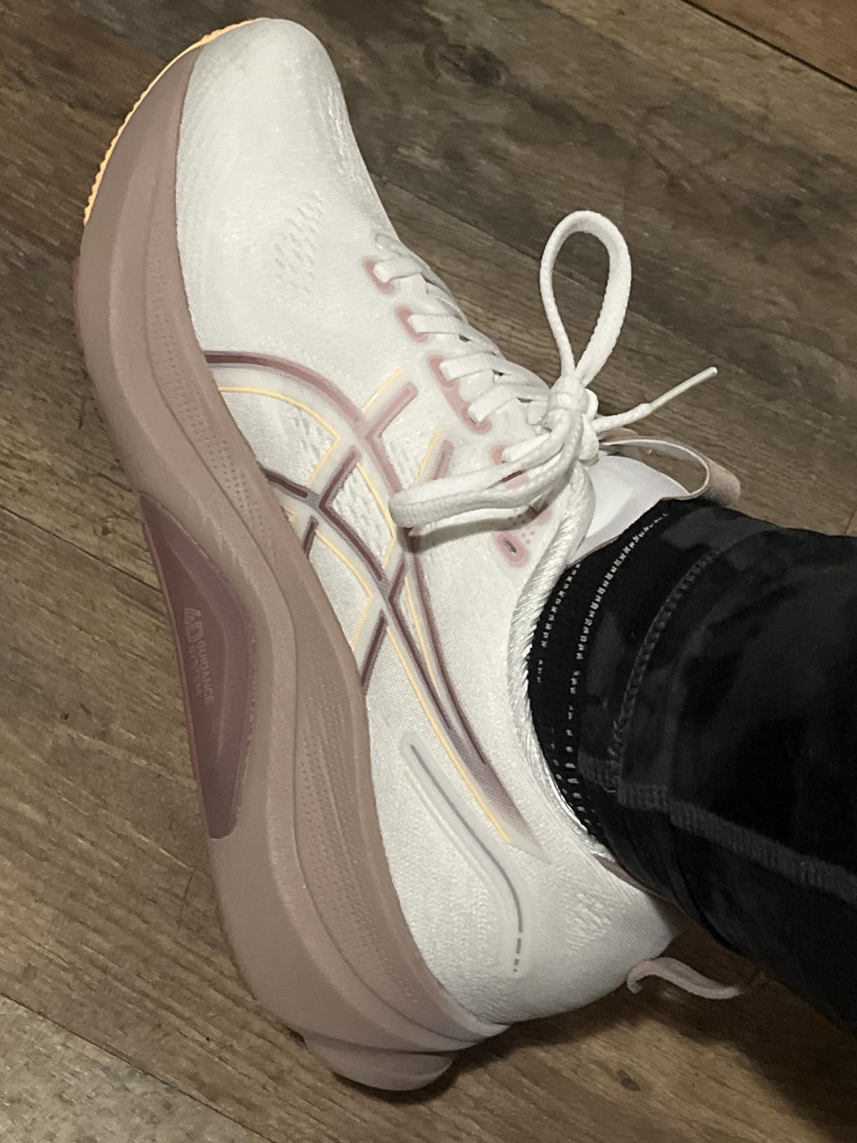 ASICS Women's Gel-Kayano 32 Running Shoes customer photo 1