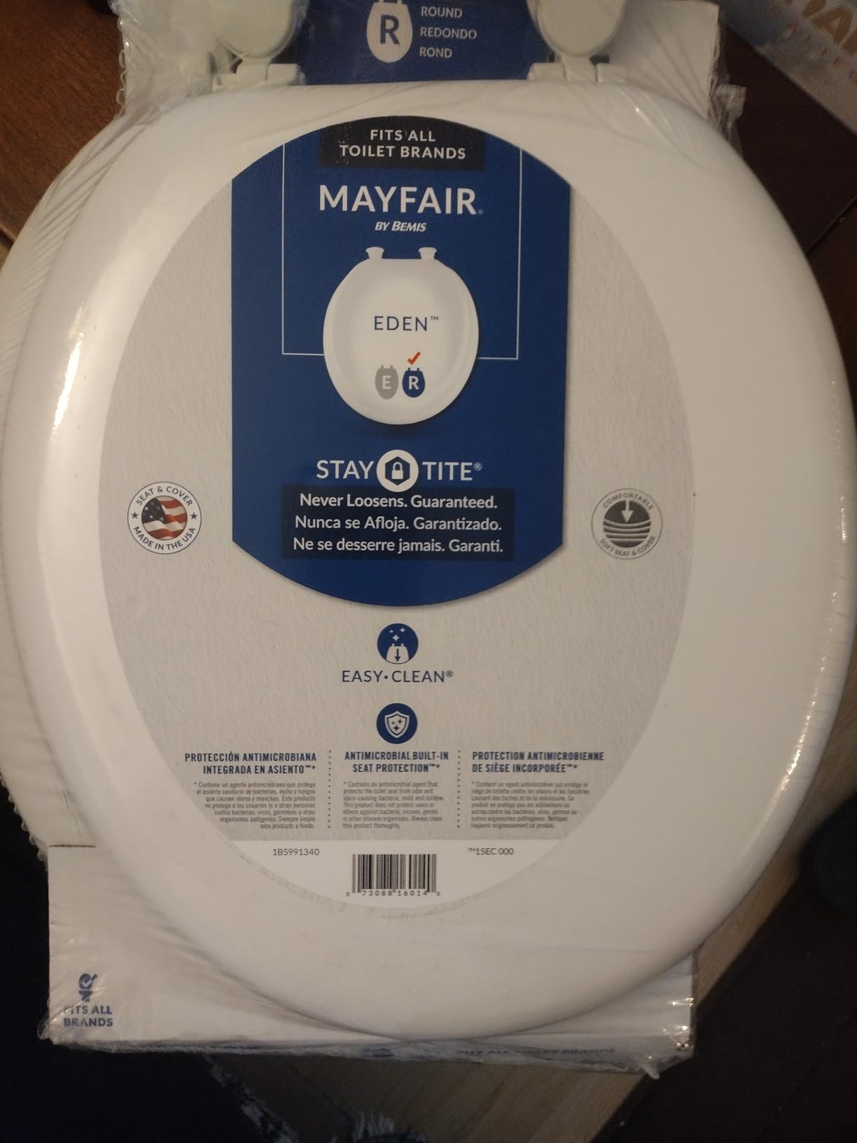 Plexon Soft Cushioned Toilet Seat, Round White, Slow-Close Lid and Seat, Quick-Release Hinges, Easy To Clean and Change, No Tools Required, Stain-Resistant, Durable Vinyl with Wood Core customer photo 1