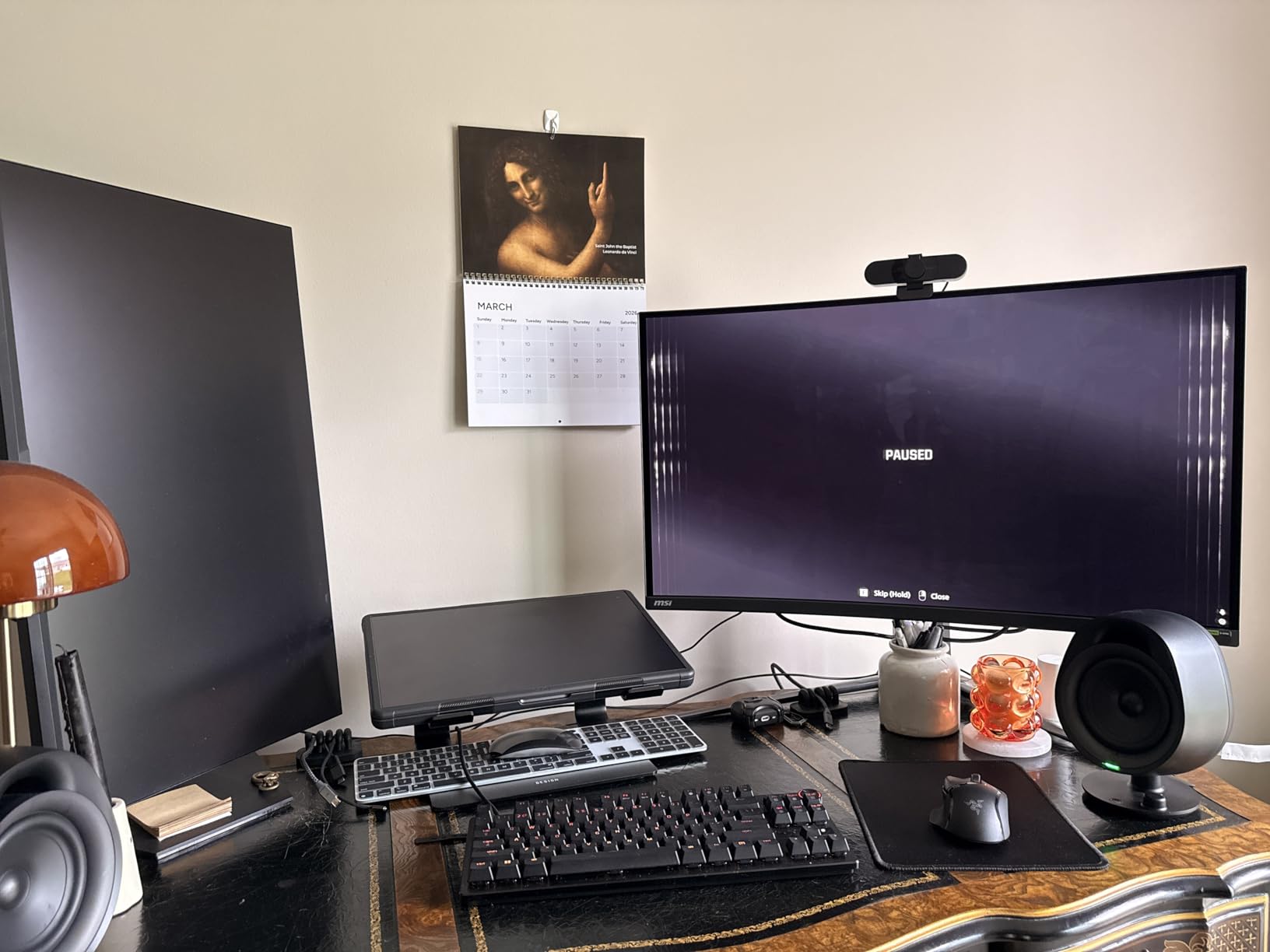 msi MPG 321CURX QD-OLED 32-inch 3840 x 2160 (UHD) Computer Monitor, 240Hz, Adaptive-Sync, HDMI, DP Port, VESA Mountable, Tilt, Speaker, 0.03ms, Black customer photo 1