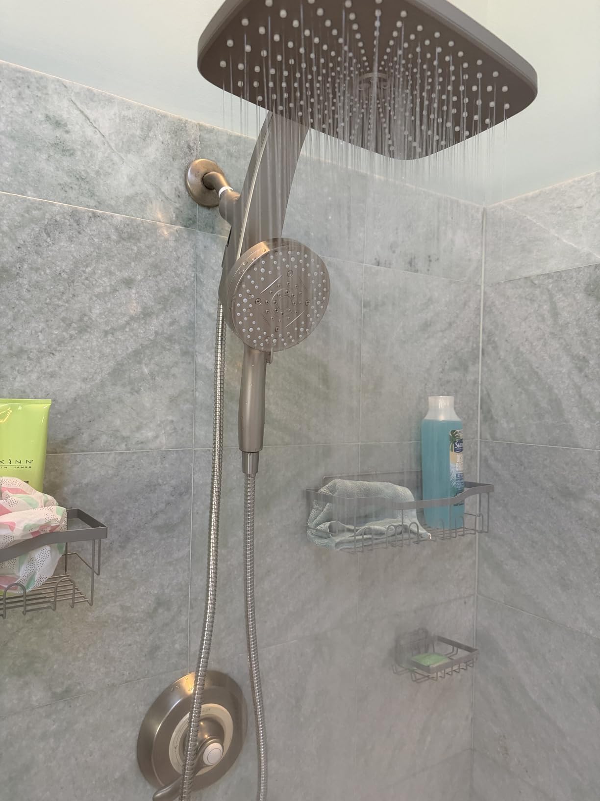 High Pressure Rain Shower Head: Upgrade Shower Heads with Handheld Spray Combo with Fixed Showerhead and 10 Sprays Handheld Shower Head, Detachable Shower head Built-in Magnetic Docking and Power Jets customer photo 1