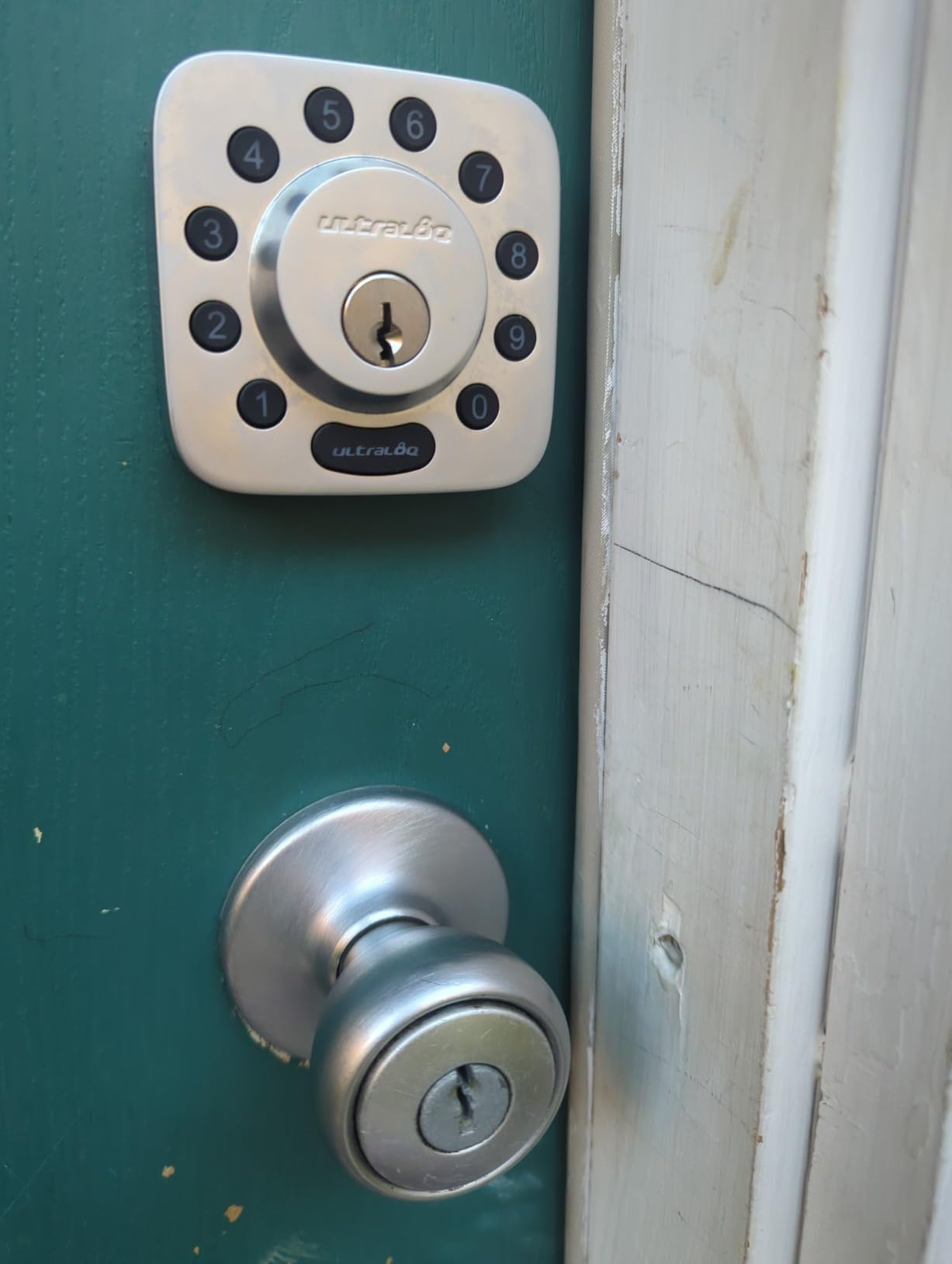 ULTRALOQ Bolt Fingerprint WiFi Smart Lock, Works with Apple Home, Siri, Alexa, 8-in-1 Keyless Entry with Fingerprint ID, App Remote Control, Keypad Deadbolt, BHMA Cert., Easy Install, 10 Mo. Battery customer photo 2