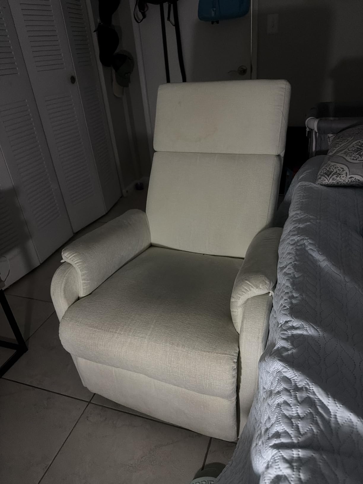 Recliner Chair, Swivel Rocking Recliner Chair for Adults, Glider Rocking Chair, Small Nursery Chair Recliner for Living Room, Reclining Chair with Modern-Designed Armrests, Chenille, Beige customer photo 1