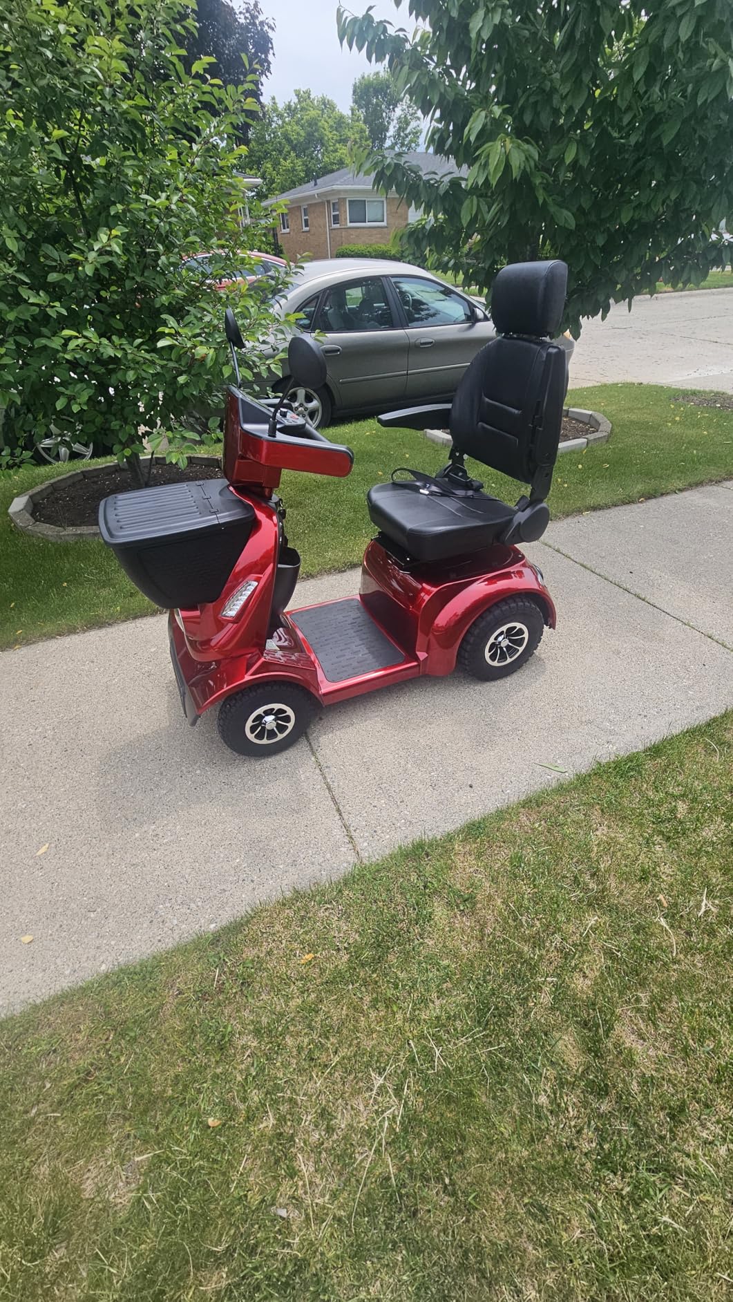 MS02 MAX All Terrain 1000W Electric Mobility Scooter for Adults & Seniors - 500LBS Load & 32 Miles Range Powered Wheelchair Device w/Off-Road Absorber, Bluetooth Speaker, Dual Baskets, LED Light System customer photo 1