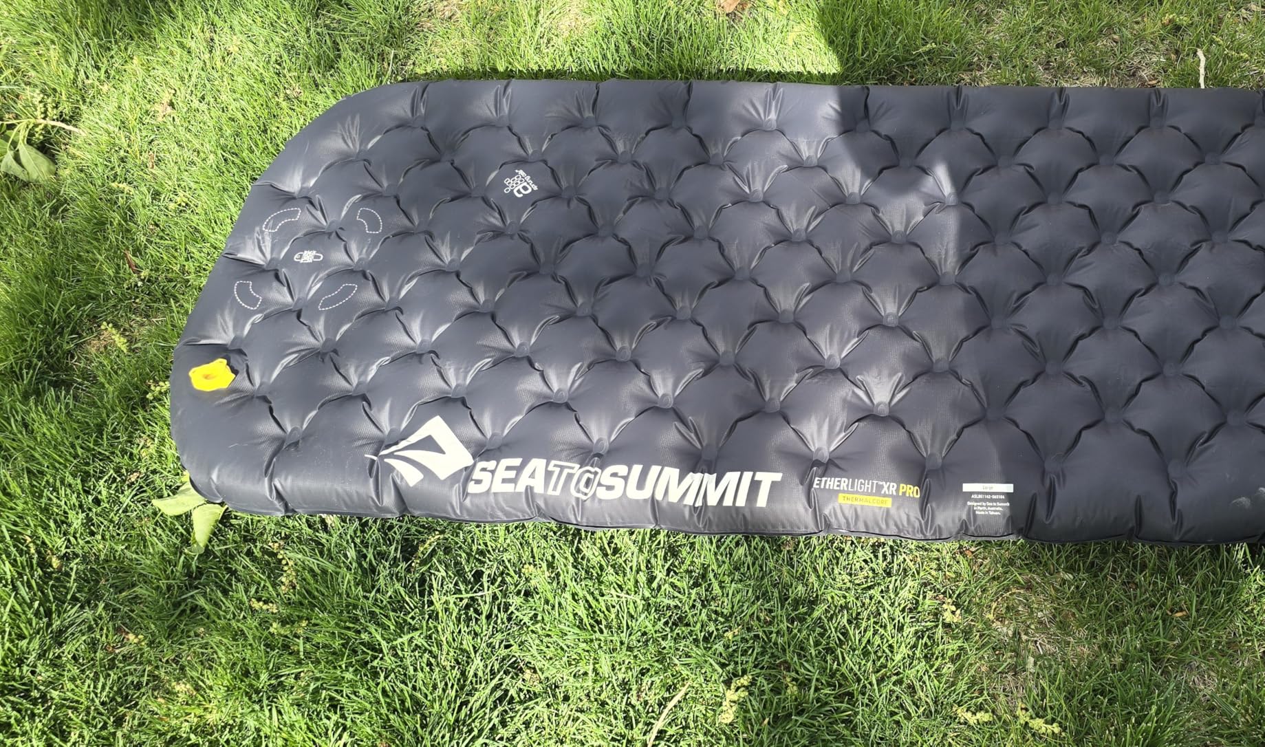 Sea to Summit Ether Light XR Pro Insulated Sleeping Pad, Tapered - Regular (72 x 21.5 x 4 inches) customer photo 1
