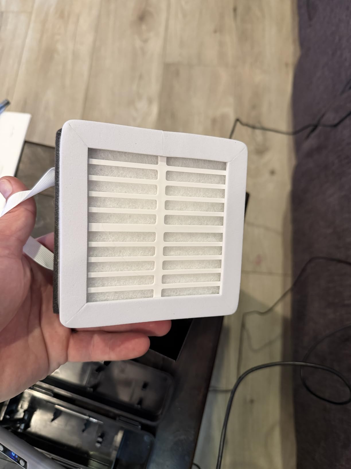 KQZ-W1 Solder Fume Extractor, 168m³/h Strong Suction Smoke Extractor, 5*Thick Pre-Filter+H13 HEPA Soldering Fume Extractor, 99.99% Purification Smoke Absorber for Welding Soldering 3D Printing White customer photo 1