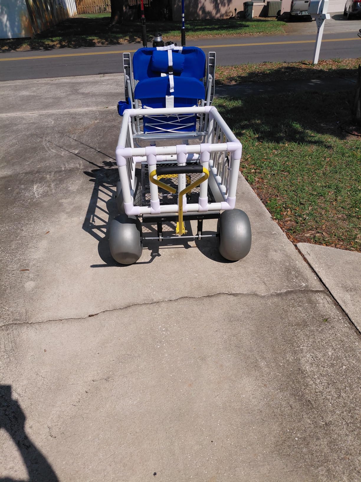 VEVOR 500 Lbs Steel Garden Cart, Heavy Duty Garden Wagon Cart Pullable on Wheels, Metal Yard Utility Wagon Carts with 10