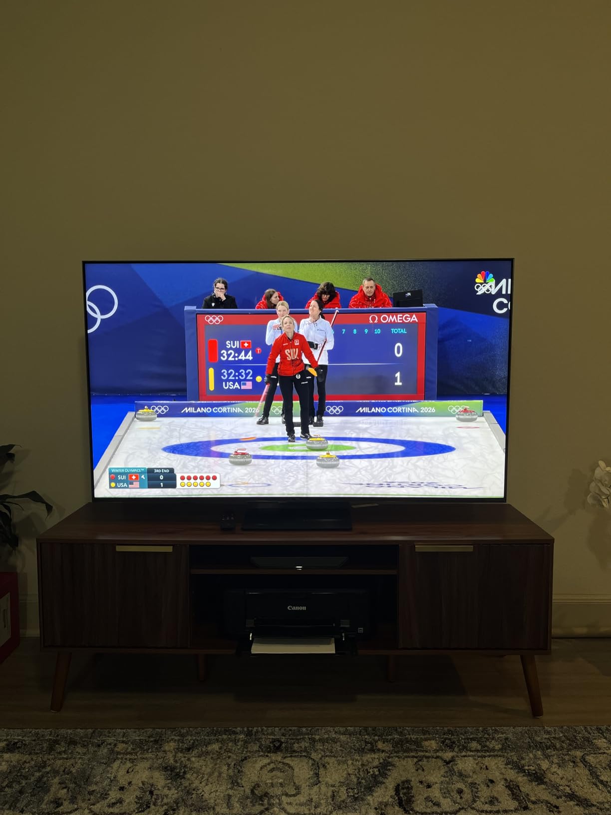 TCL 65 Inch Class QM7K Series | Mini LED QLED 4K HDR | 65QM7K, 2025 Model | 120HZ-144HZ Anti Reflective Screen Smart Google TV Dolby Atmos Onkyo Audio | Voice Remote Alexa Gaming Streaming Television customer photo 1