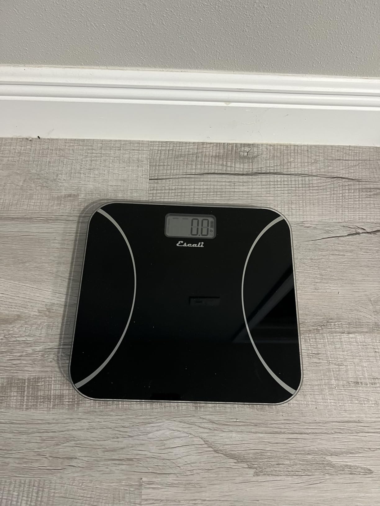 Escali Kinetic Bathroom Scale for Body Weight with Battery-Free Body Scale Design, White customer photo 1