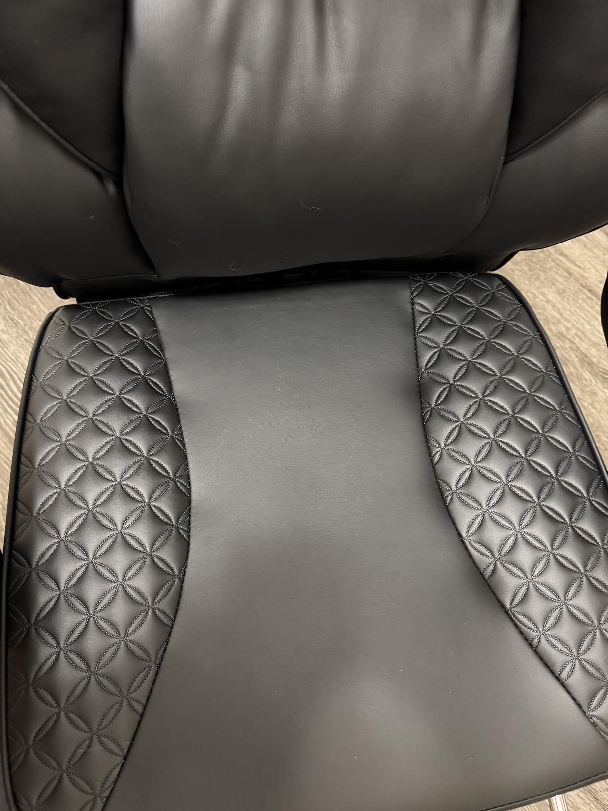 COMHOMA Big and Tall Office Chair Heavy Duty Wide Ergonomic Gaming Chair with Deluxe Embossing Designed Leather with Foot Rest,150° Reclining Adjustable Armrests Pocket Spring Back Support and Pillow customer photo 2